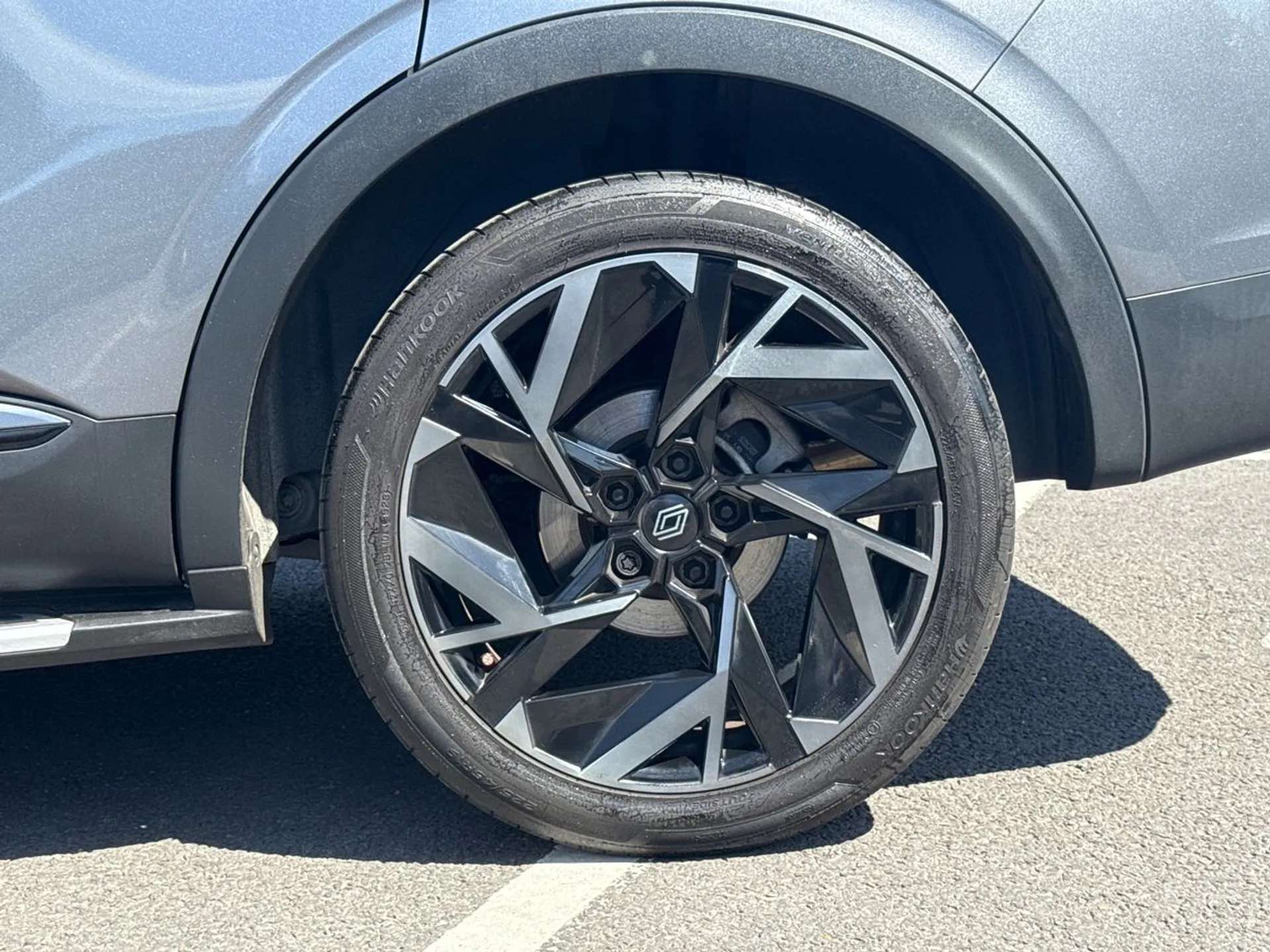 A 2024 RENAULT ARKANA 1.6 E-Tech FHEV 145 Esprit Alpine 5dr Auto A 2024 RENAULT ARKANA 1.6 E-Tech FHEV 145 Esprit Alpine 5dr Auto