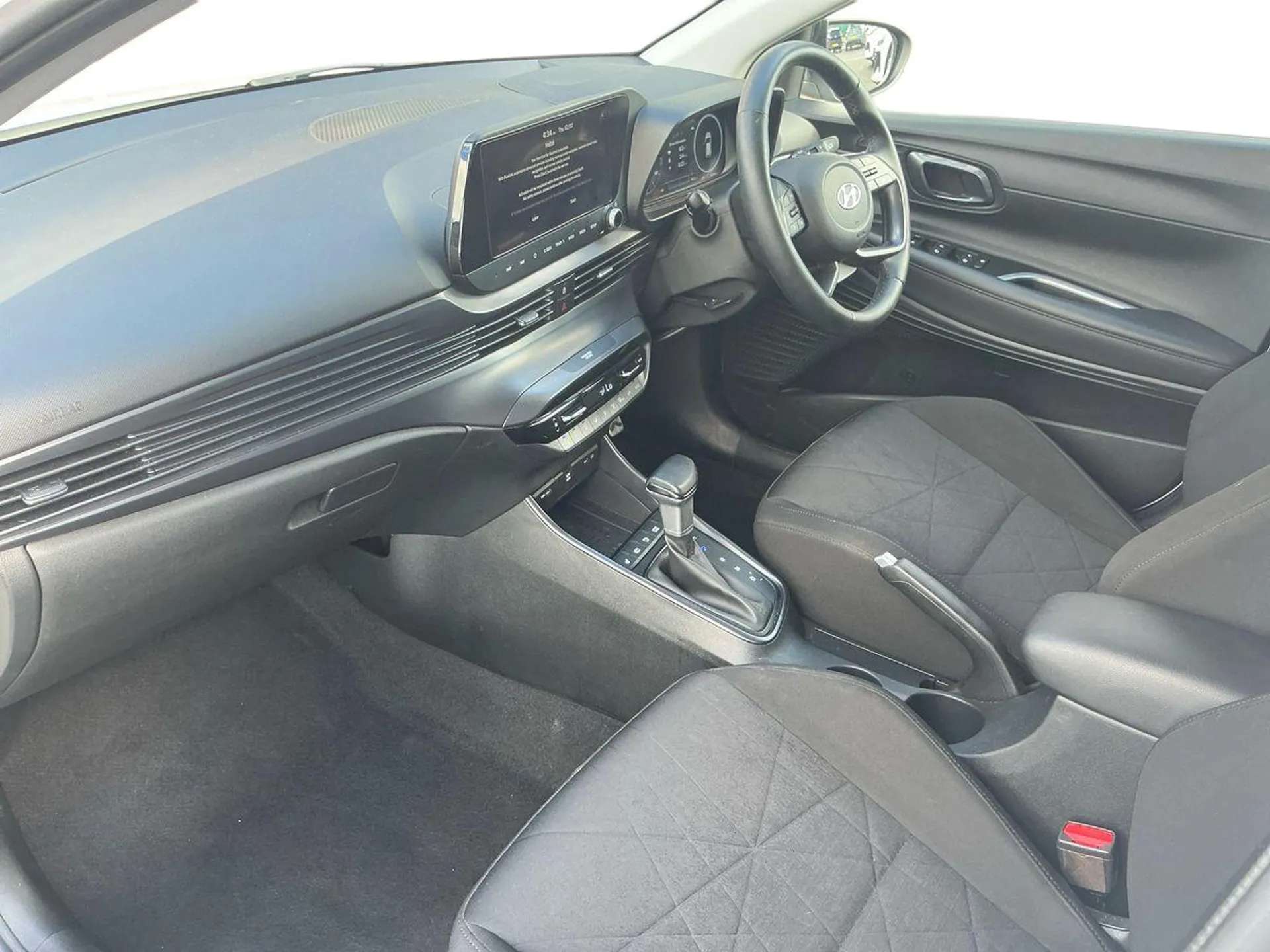 A 2023 HYUNDAI BAYON 1.0 TGDi 48V MHEV Premium 5dr DCT - ZERO DEPOSIT FINANCE & CASHBACK AVAILABLE A 2023 HYUNDAI BAYON 1.0 TGDi 48V MHEV Premium 5dr DCT - ZERO DEPOSIT FINANCE & CASHBACK AVAILABLE