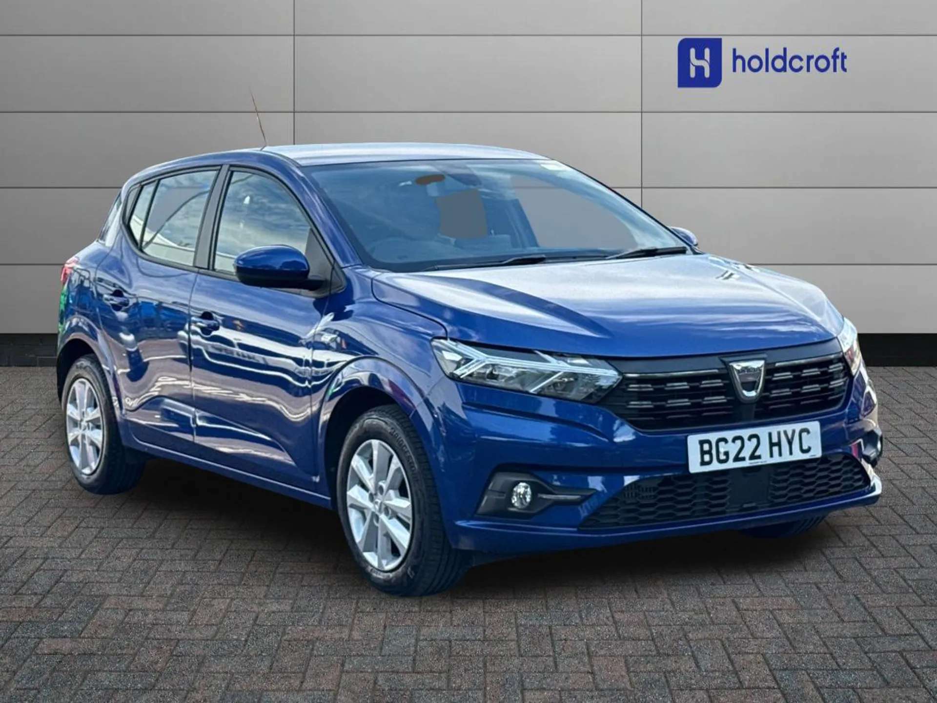 A 2022 DACIA SANDERO 1.0 TCe Bi-Fuel Comfort 5dr A 2022 DACIA SANDERO 1.0 TCe Bi-Fuel Comfort 5dr