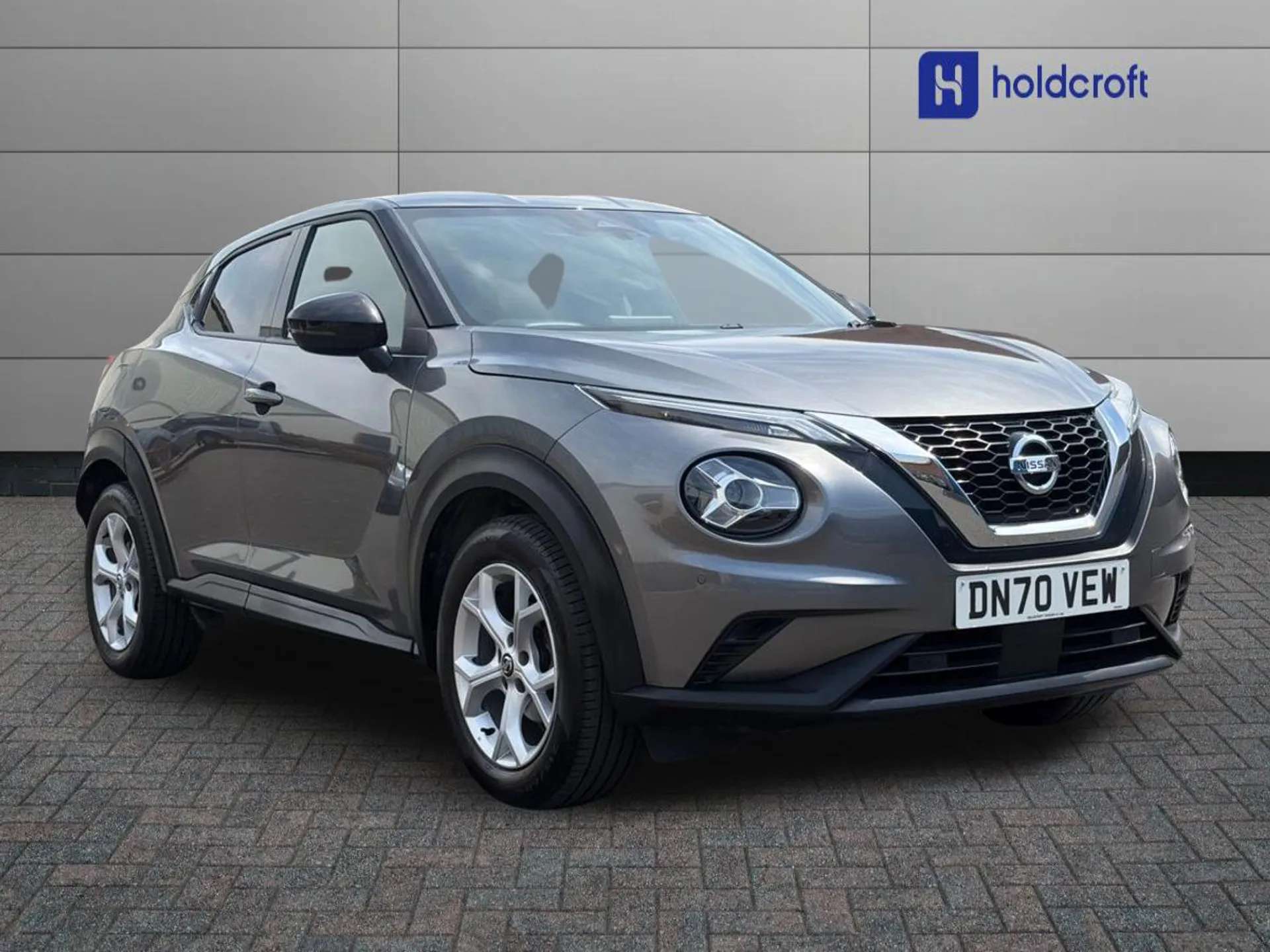 A 2020 NISSAN JUKE 1.0 DiG-T 114 Enigma 5dr A 2020 NISSAN JUKE 1.0 DiG-T 114 Enigma 5dr