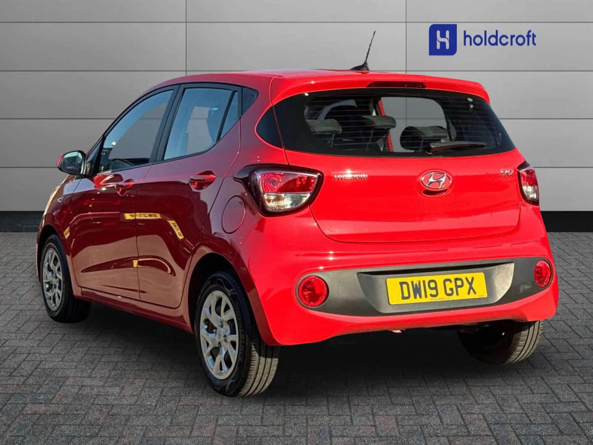 A 2019 HYUNDAI I10 1.0 SE 5dr A 2019 HYUNDAI I10 1.0 SE 5dr