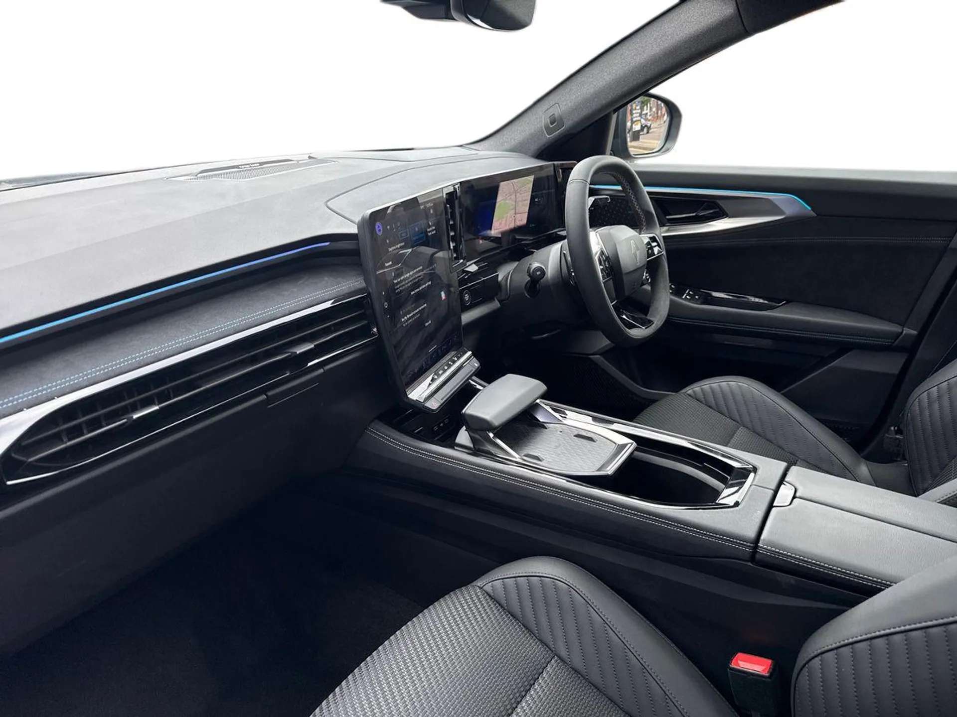 A 2025 RENAULT AUSTRAL E-Tech Full Hybrid Iconic Esprit Alpine 5dr Auto A 2025 RENAULT AUSTRAL E-Tech Full Hybrid Iconic Esprit Alpine 5dr Auto