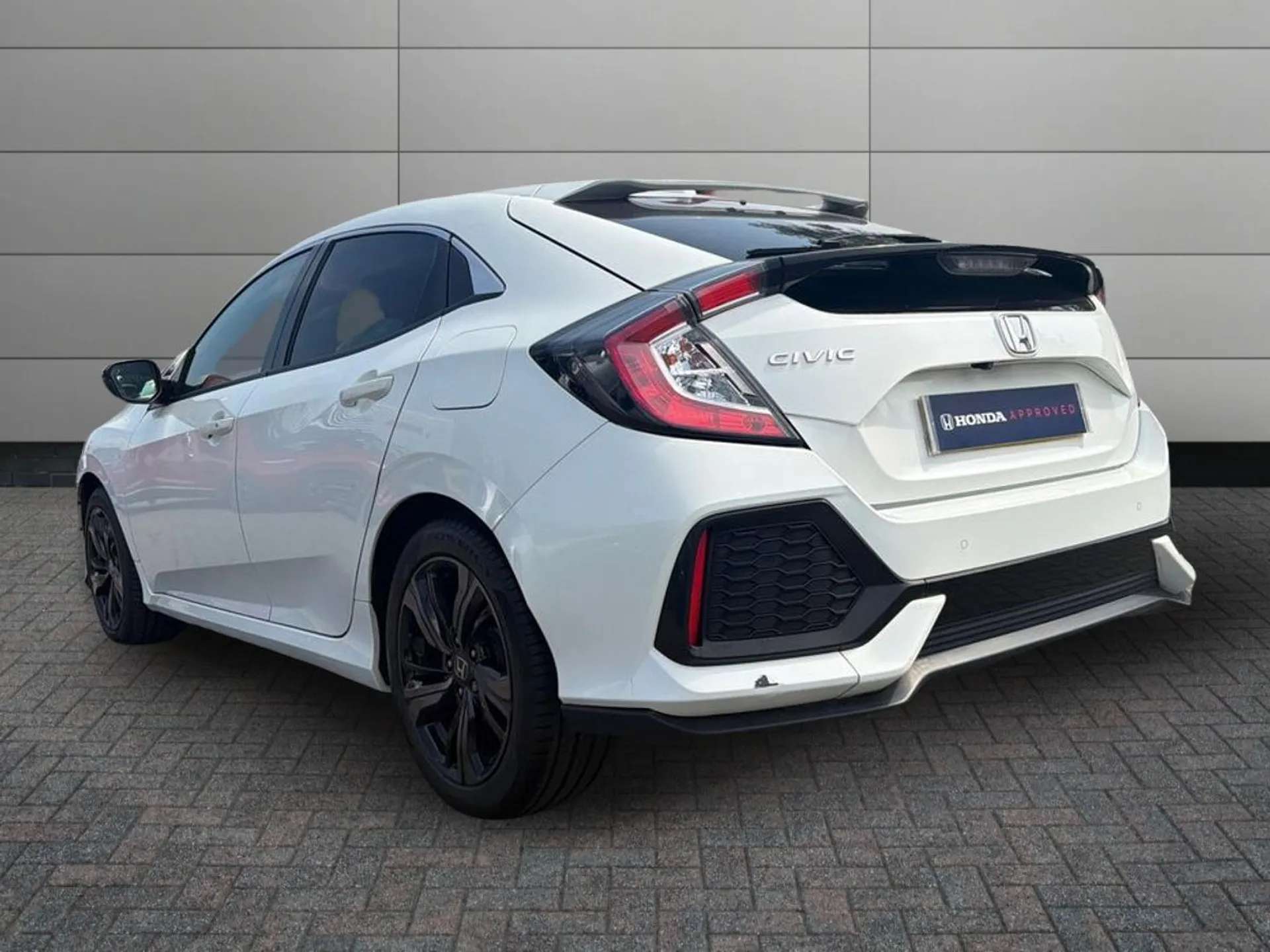 A 2018 HONDA CIVIC 1.0 VTEC Turbo EX 5dr A 2018 HONDA CIVIC 1.0 VTEC Turbo EX 5dr