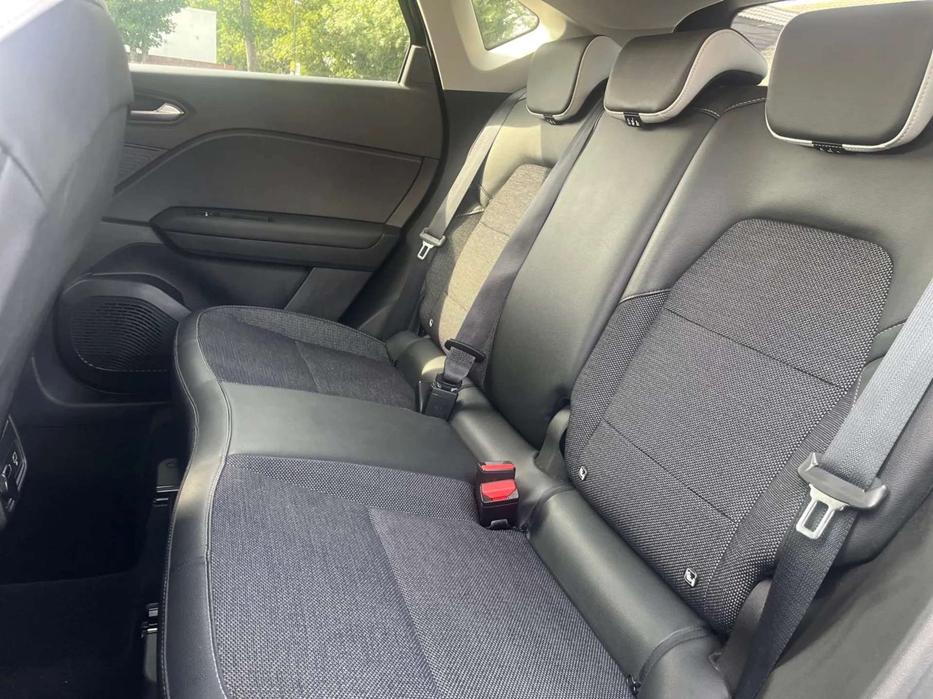 2022 RENAULT CAPTUR 2022 RENAULT CAPTUR