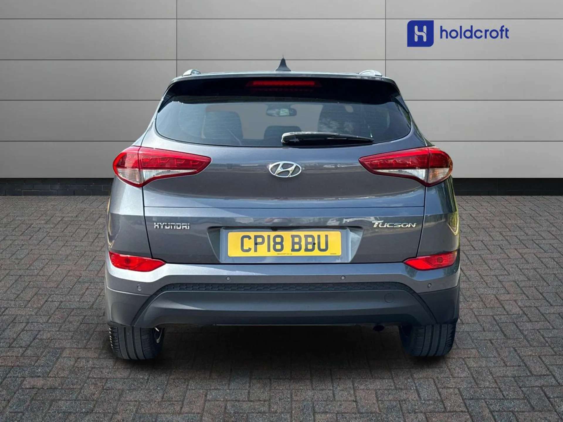 A 2018 HYUNDAI TUCSON 1.7 CRDi Blue Drive Go SE 5dr 2WD DCT - ZERO DEPOSIT FINANCE & CASHBACK AVAILABLE A 2018 HYUNDAI TUCSON 1.7 CRDi Blue Drive Go SE 5dr 2WD DCT - ZERO DEPOSIT FINANCE & CASHBACK AVAILABLE