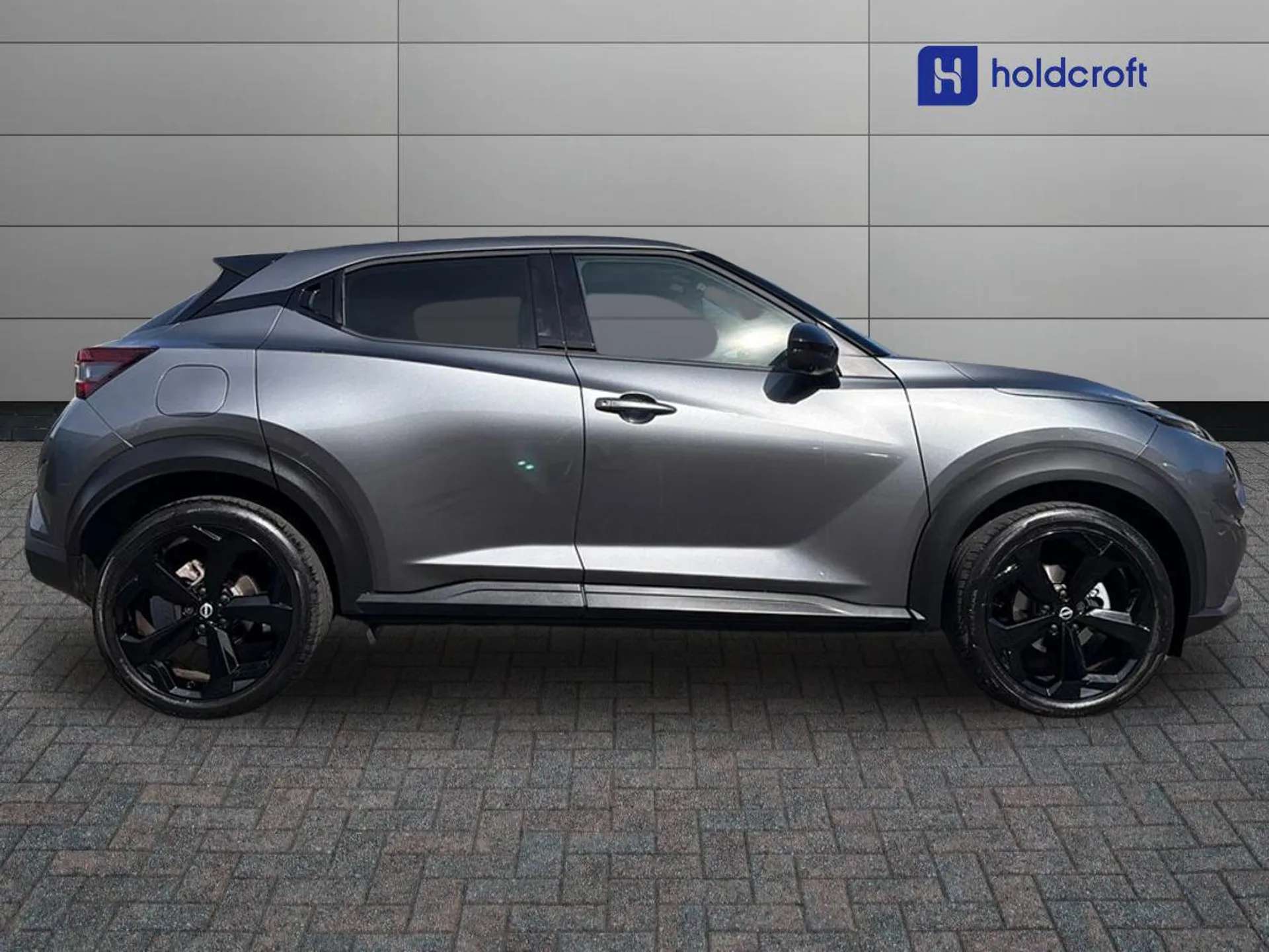 A 2025 NISSAN JUKE 1.0 DiG-T Tekna 5dr A 2025 NISSAN JUKE 1.0 DiG-T Tekna 5dr