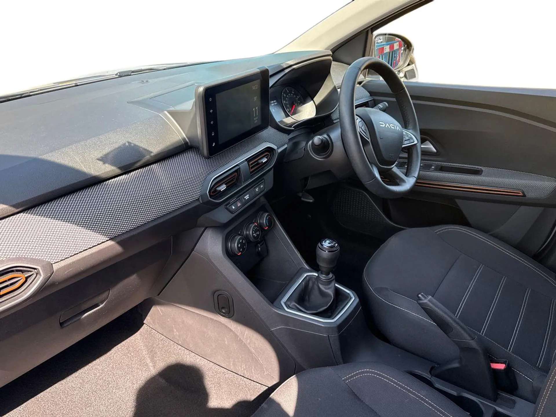 A 2023 DACIA SANDERO STEPWAY 1.0 TCe Expression 5dr A 2023 DACIA SANDERO STEPWAY 1.0 TCe Expression 5dr