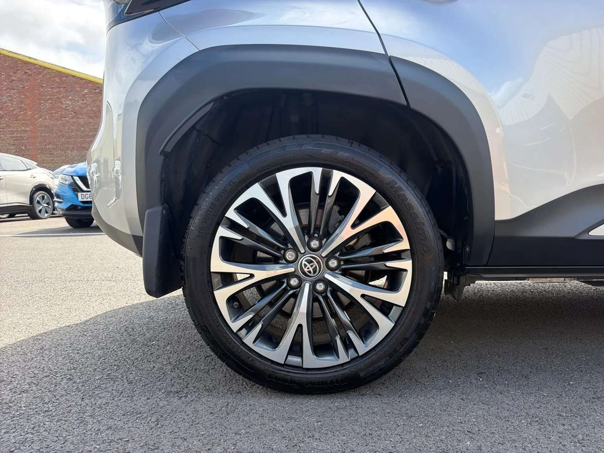 A 2022 TOYOTA YARIS CROSS 1.5 Hybrid Excel 5dr CVT A 2022 TOYOTA YARIS CROSS 1.5 Hybrid Excel 5dr CVT