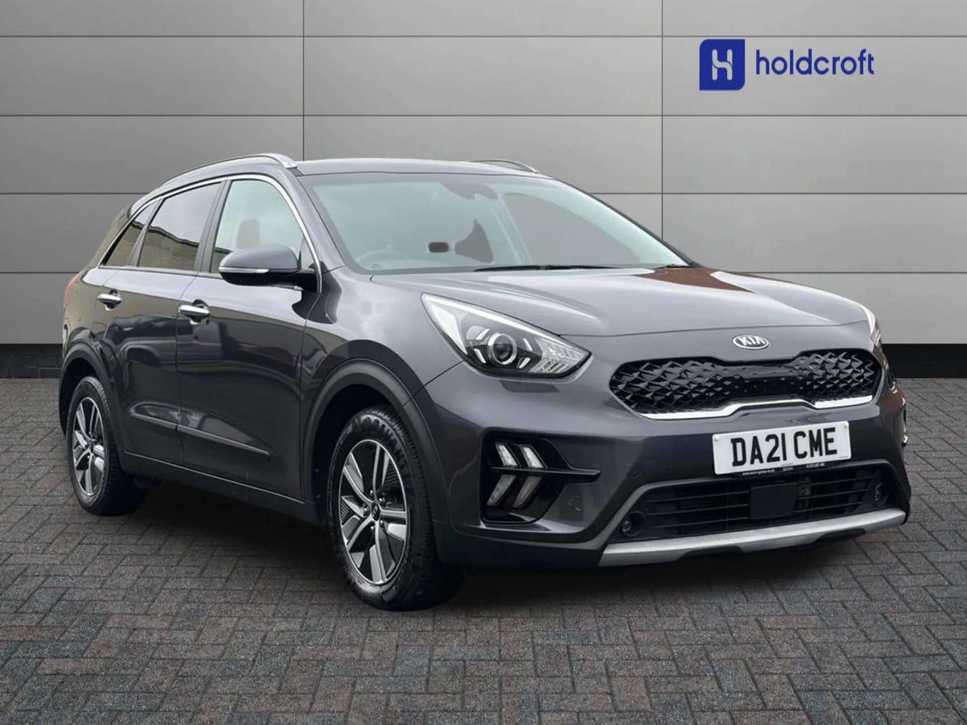 A 2021 KIA NIRO 1.6 GDi Hybrid 2 5dr DCT A 2021 KIA NIRO 1.6 GDi Hybrid 2 5dr DCT