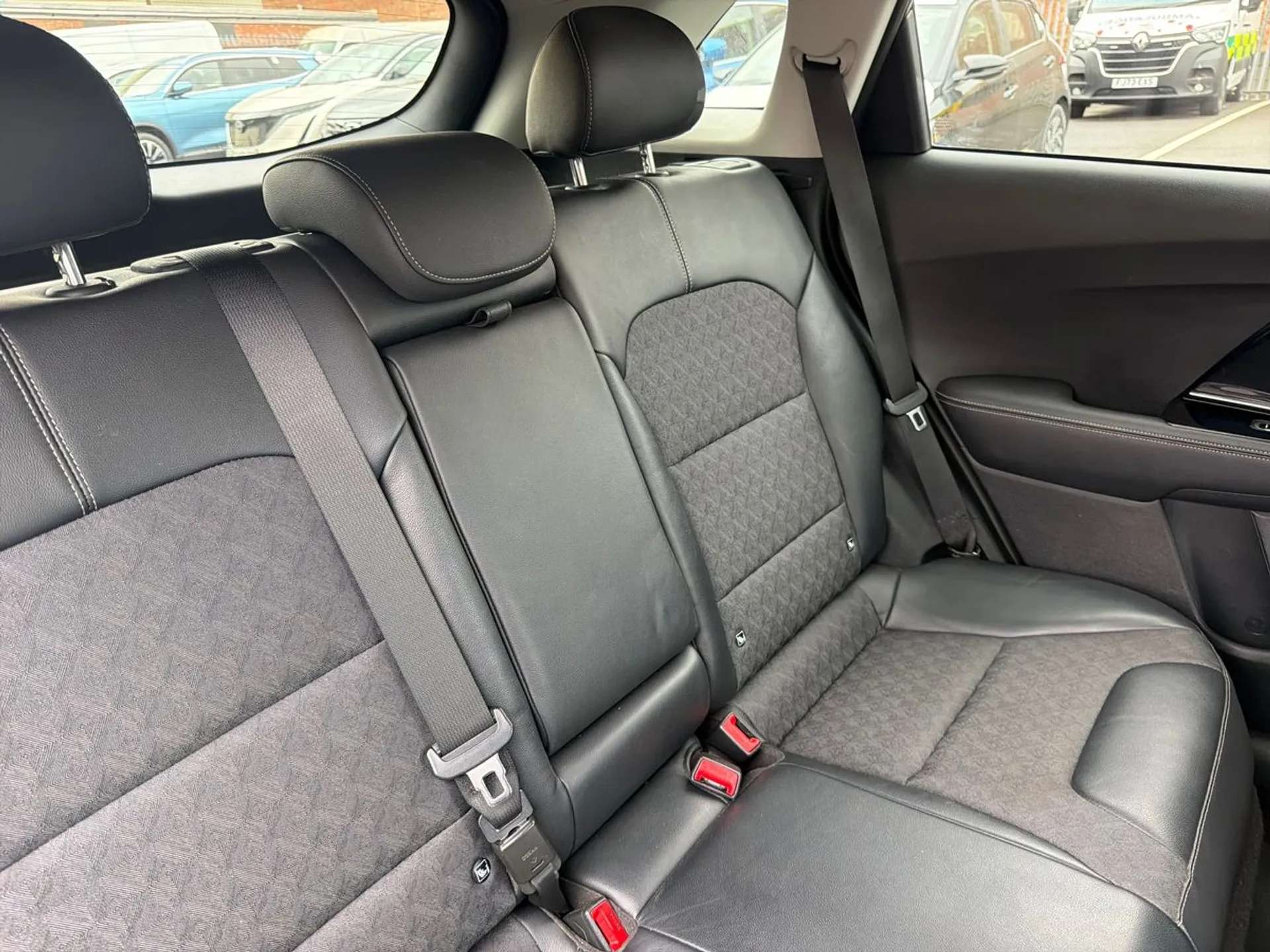 2021 KIA NIRO 2021 KIA NIRO