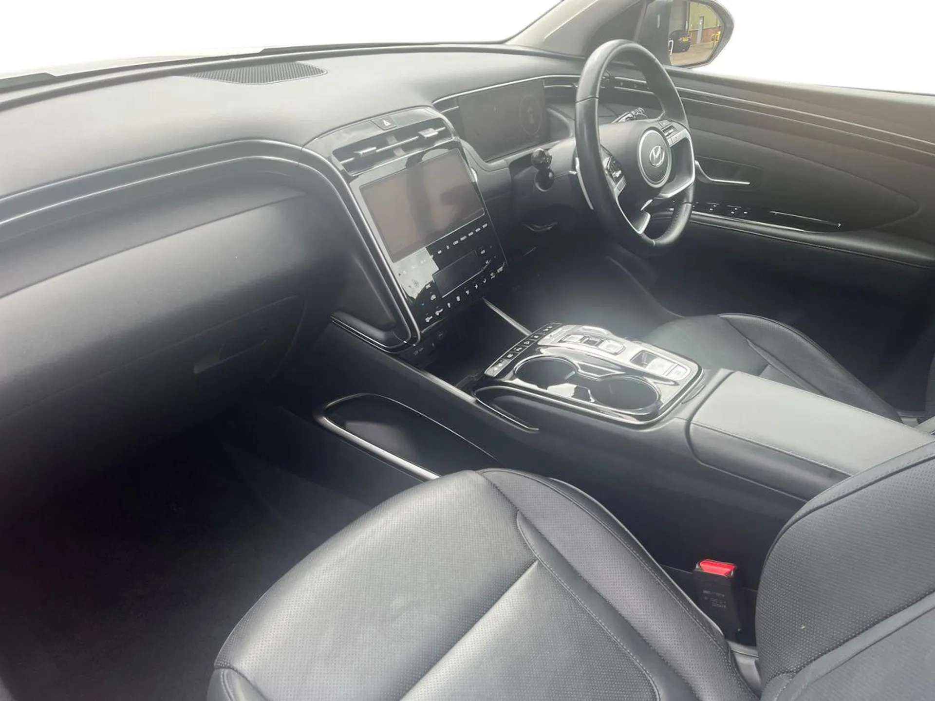 A 2022 HYUNDAI TUCSON 1.6 TGDi Hybrid 230 Ultimate 5dr 2WD Auto - ZERO DEPOSIT FINANCE AND CASHBACK AVAILABLE A 2022 HYUNDAI TUCSON 1.6 TGDi Hybrid 230 Ultimate 5dr 2WD Auto - ZERO DEPOSIT FINANCE AND CASHBACK AVAILABLE