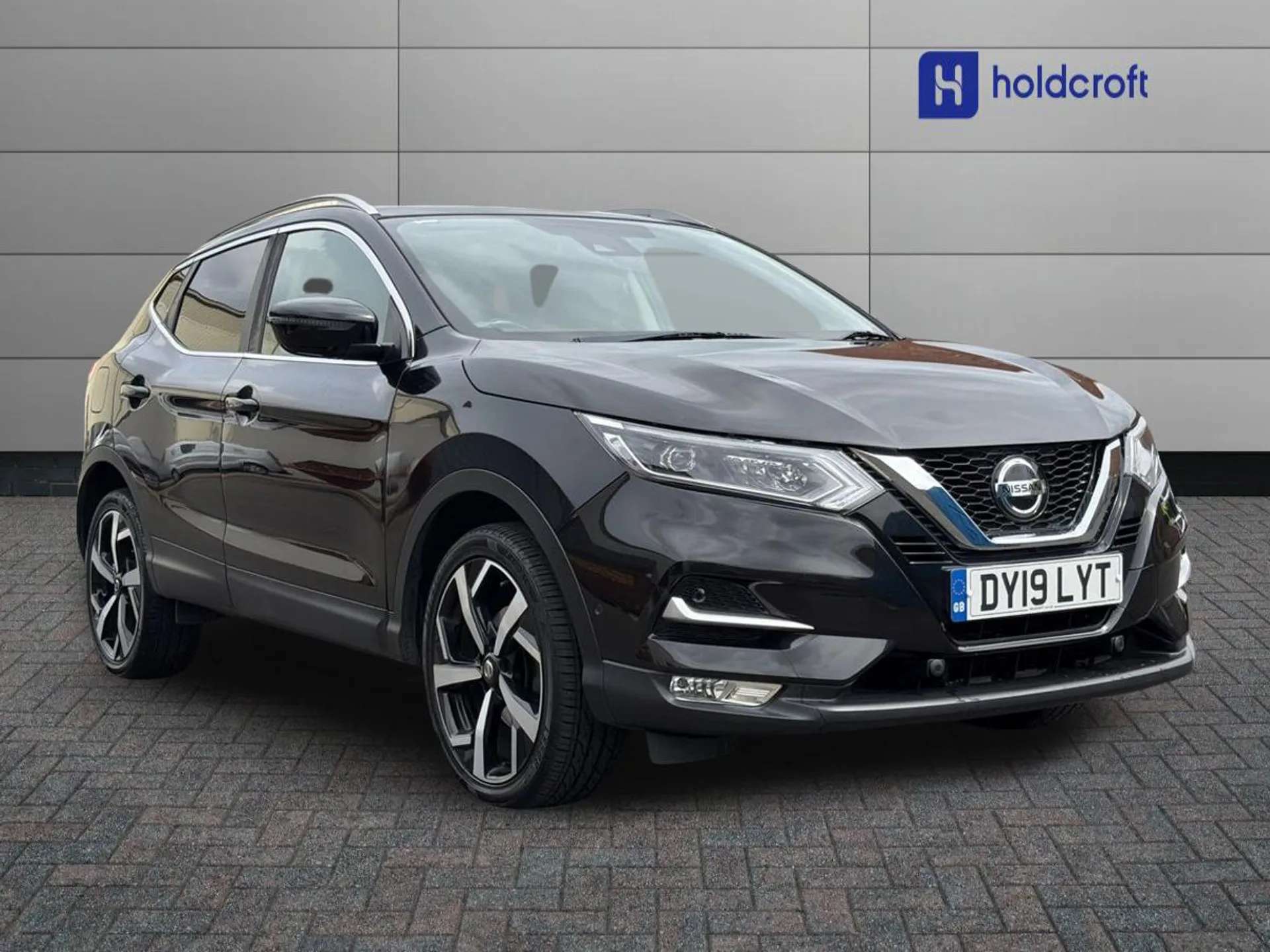 A 2019 NISSAN QASHQAI 1.3 DiG-T Tekna 5dr A 2019 NISSAN QASHQAI 1.3 DiG-T Tekna 5dr