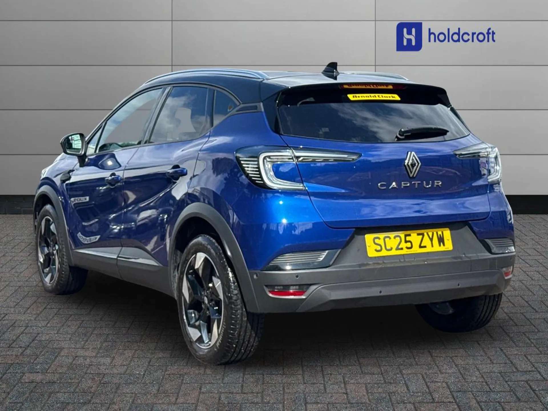A 2025 RENAULT CAPTUR 1.0 TCE 90 Techno 5dr A 2025 RENAULT CAPTUR 1.0 TCE 90 Techno 5dr