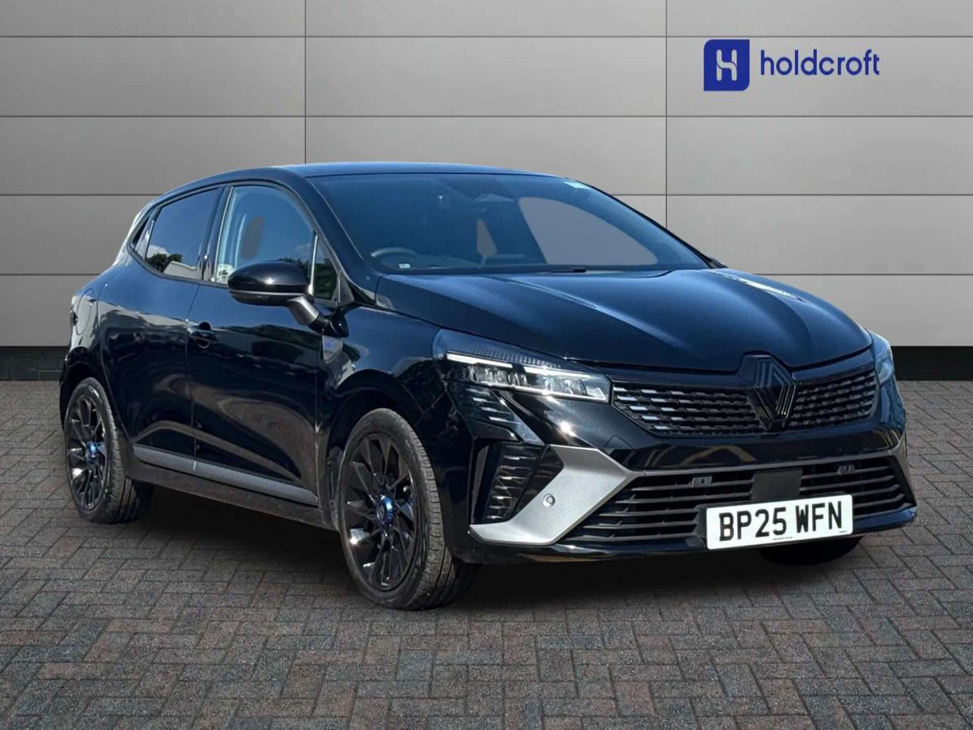 A 2025 RENAULT CLIO 1.6 E-TECH full hybrid 145 Esprit Alpine 5dr Auto A 2025 RENAULT CLIO 1.6 E-TECH full hybrid 145 Esprit Alpine 5dr Auto