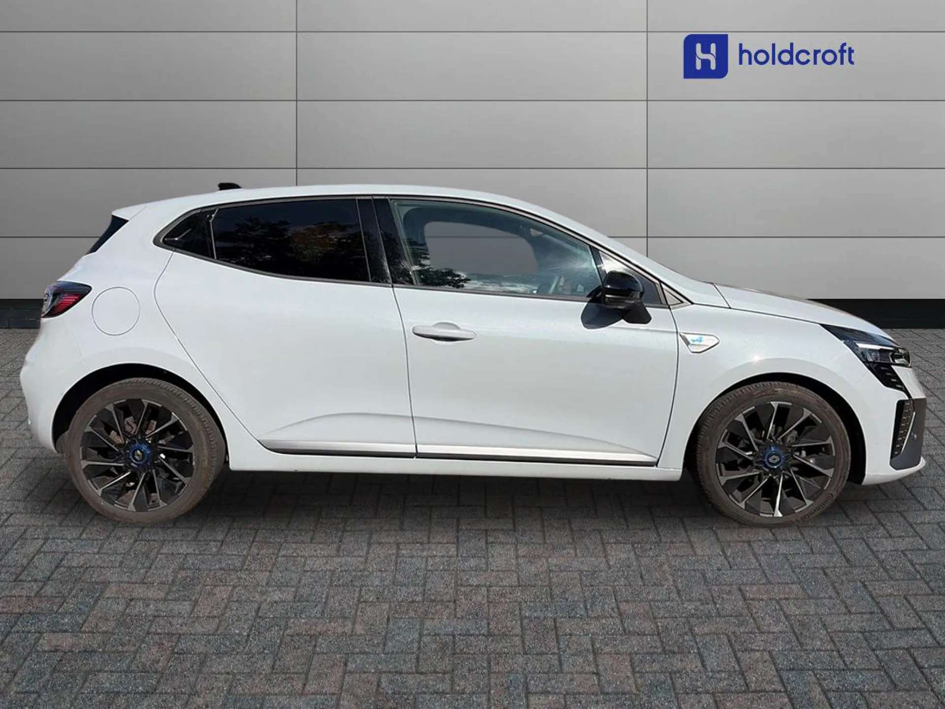 2025 RENAULT CLIO 2025 RENAULT CLIO