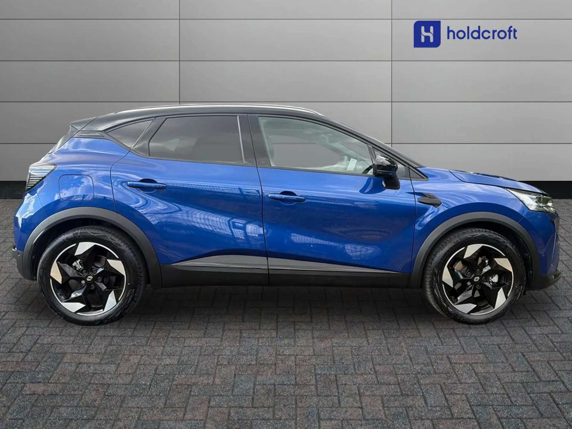 2025 RENAULT CAPTUR 2025 RENAULT CAPTUR
