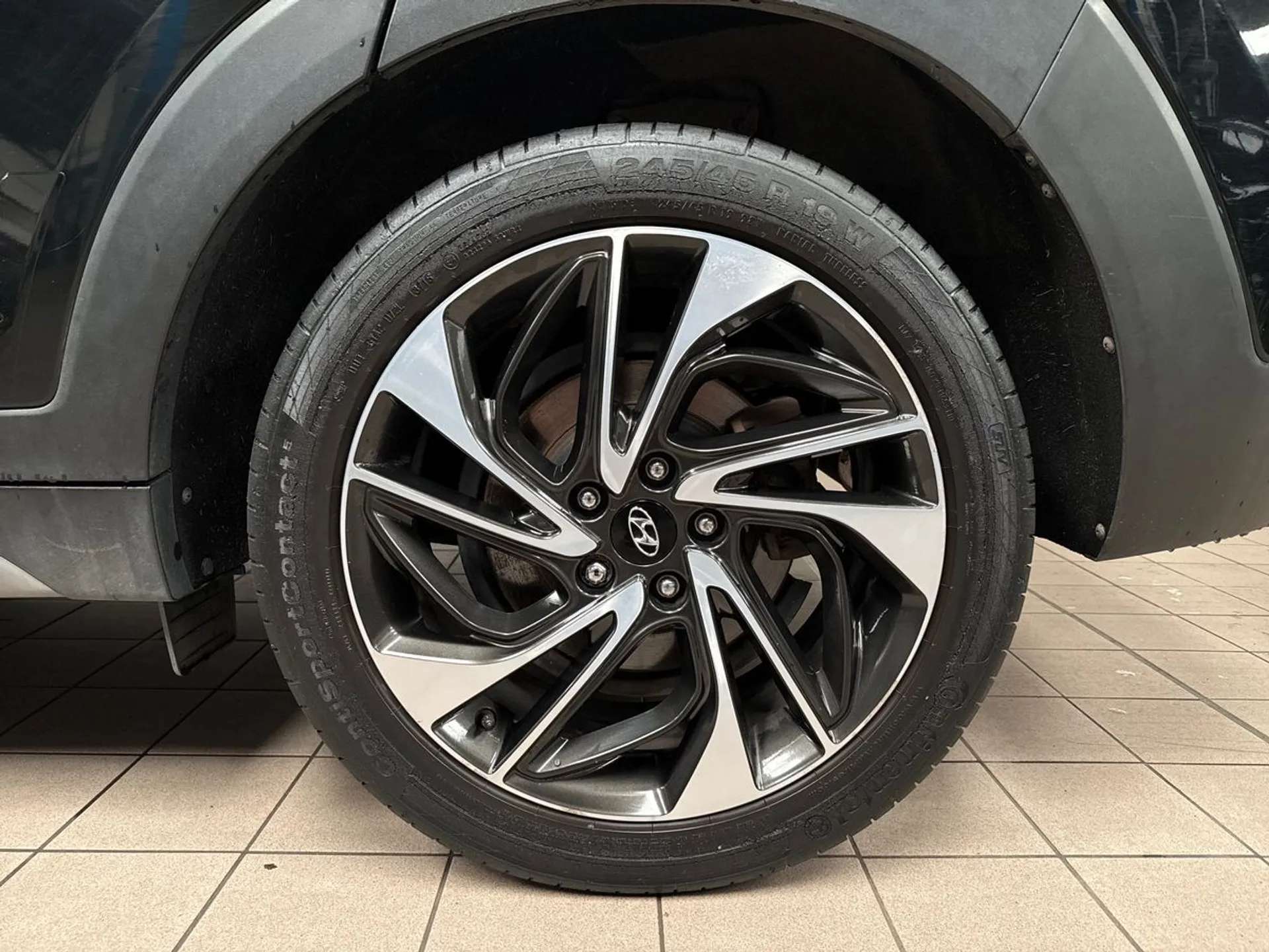 A 2019 HYUNDAI TUCSON 1.6 TGDi 177 Premium SE 5dr 2WD DCT A 2019 HYUNDAI TUCSON 1.6 TGDi 177 Premium SE 5dr 2WD DCT