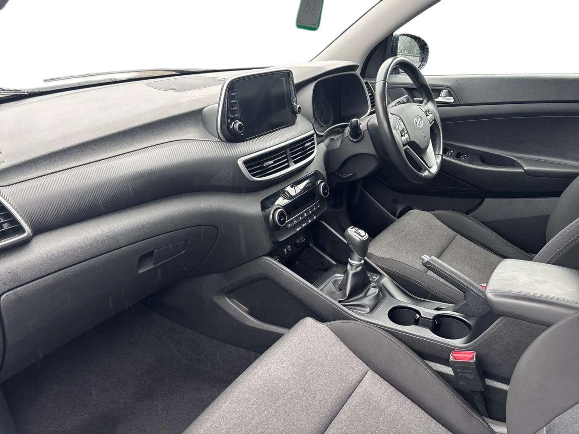 A 2019 HYUNDAI TUCSON 1.6 GDi SE Nav 5dr 2WD - ZERO DEPOSIT FINANCE AND CASHBACK AVAILABLE A 2019 HYUNDAI TUCSON 1.6 GDi SE Nav 5dr 2WD - ZERO DEPOSIT FINANCE AND CASHBACK AVAILABLE