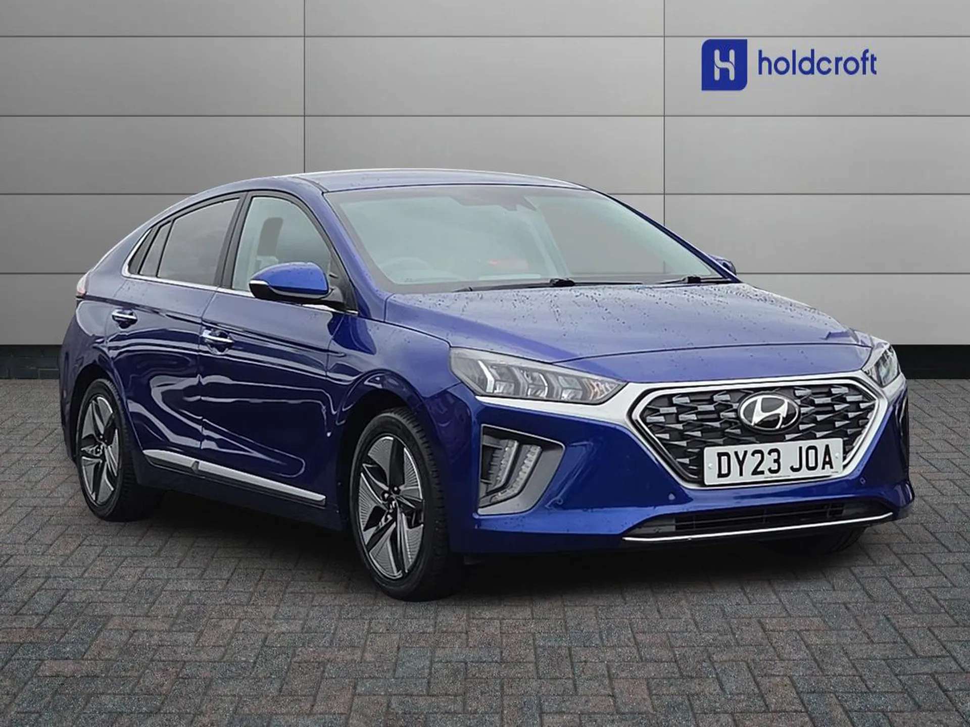 A 2023 HYUNDAI IONIQ 1.6 GDi Hybrid Premium SE 5dr DCT A 2023 HYUNDAI IONIQ 1.6 GDi Hybrid Premium SE 5dr DCT