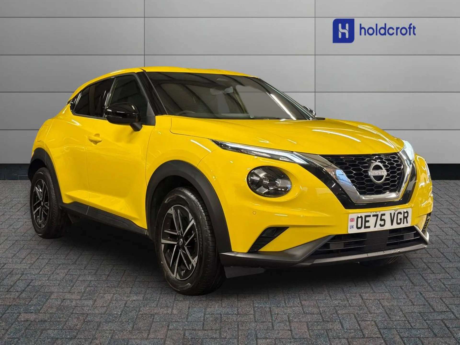 A 2025 NISSAN JUKE 1.0 DiG-T N-Connecta 5dr A 2025 NISSAN JUKE 1.0 DiG-T N-Connecta 5dr