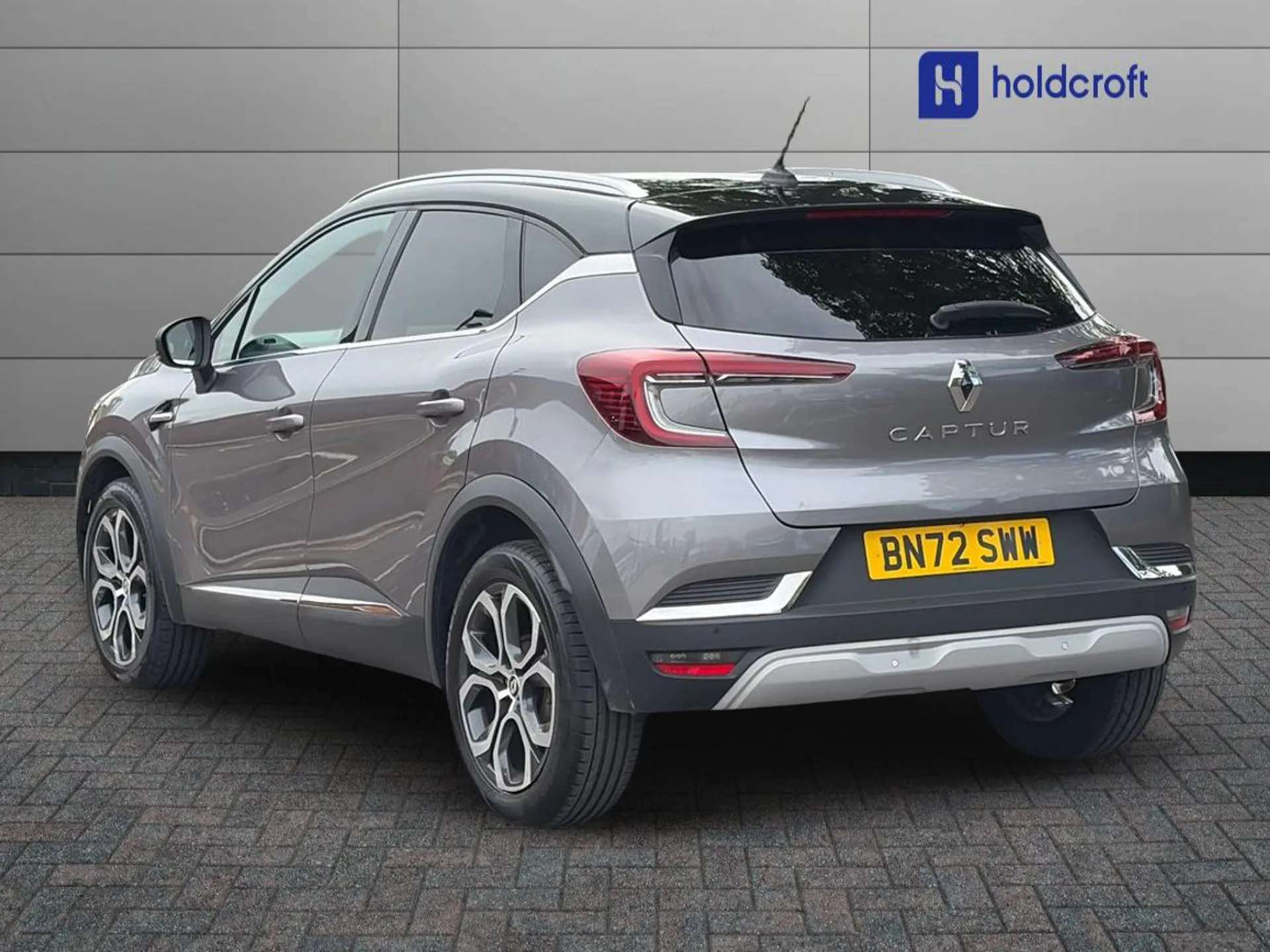 A 2022 RENAULT CAPTUR 1.0 TCE 90 SE Edition 5dr A 2022 RENAULT CAPTUR 1.0 TCE 90 SE Edition 5dr