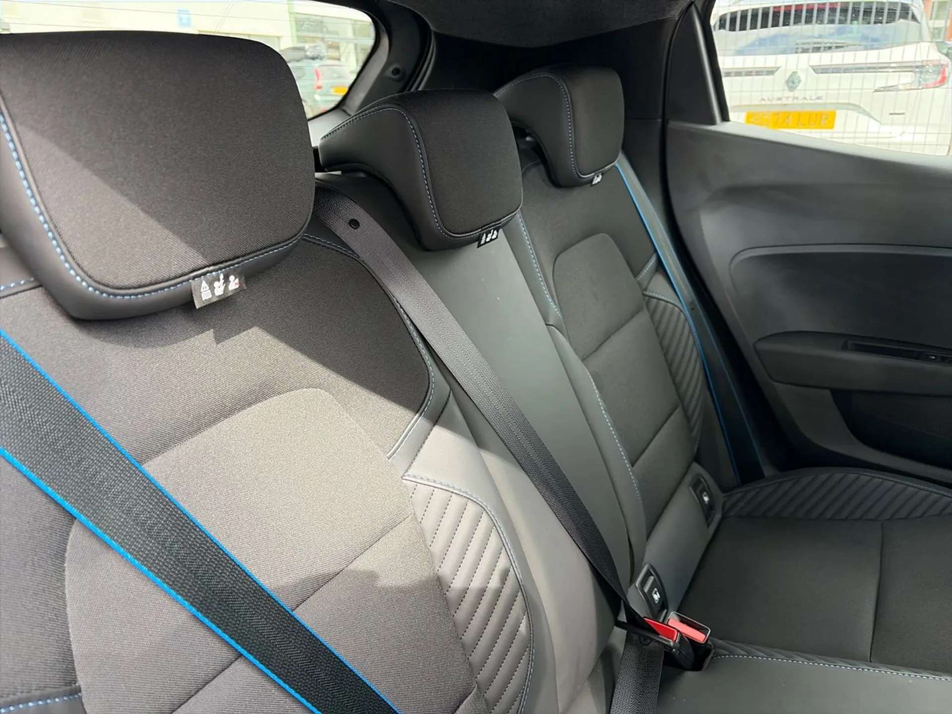 2025 RENAULT CLIO 2025 RENAULT CLIO