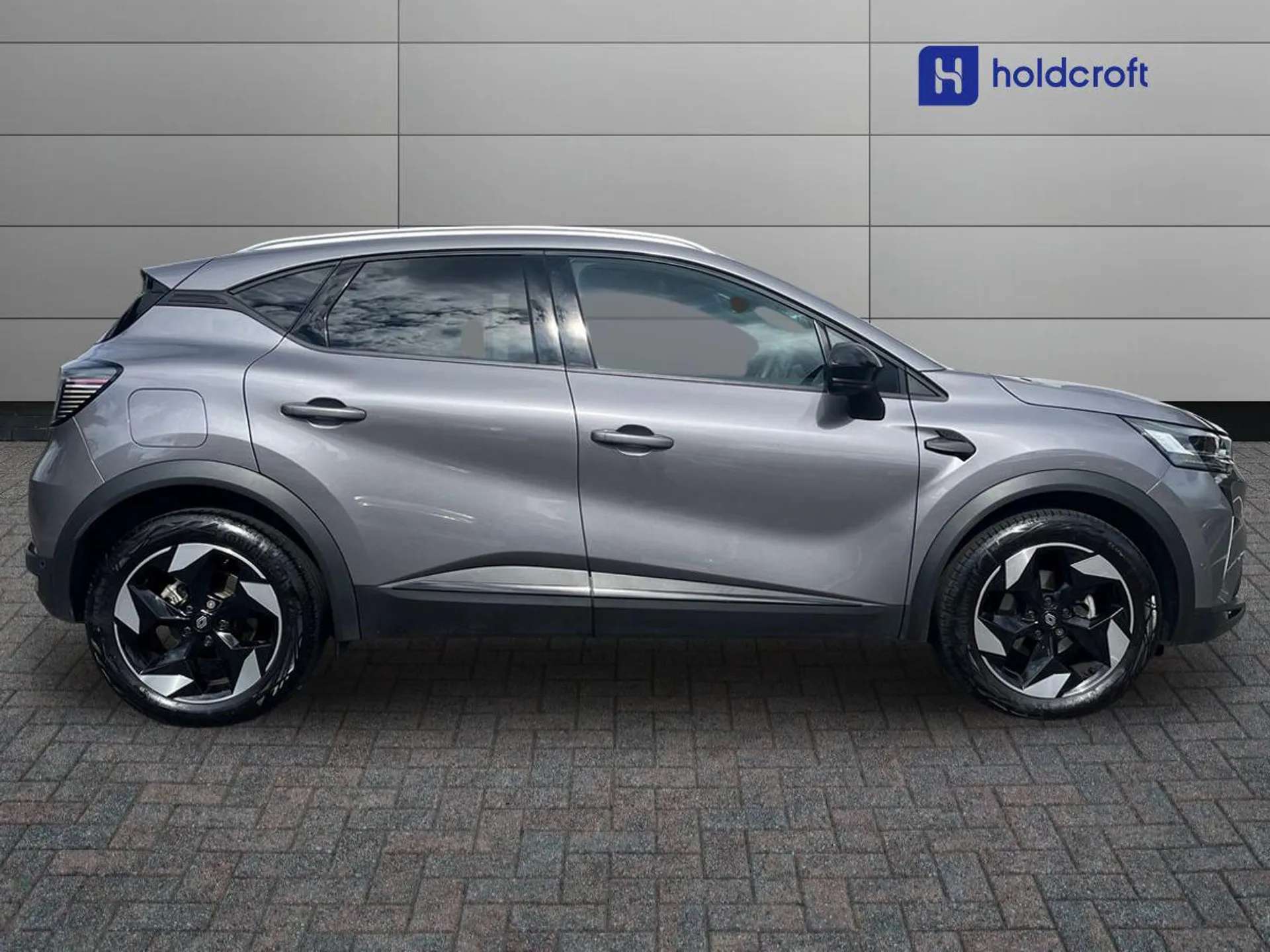 2025 RENAULT CAPTUR 2025 RENAULT CAPTUR