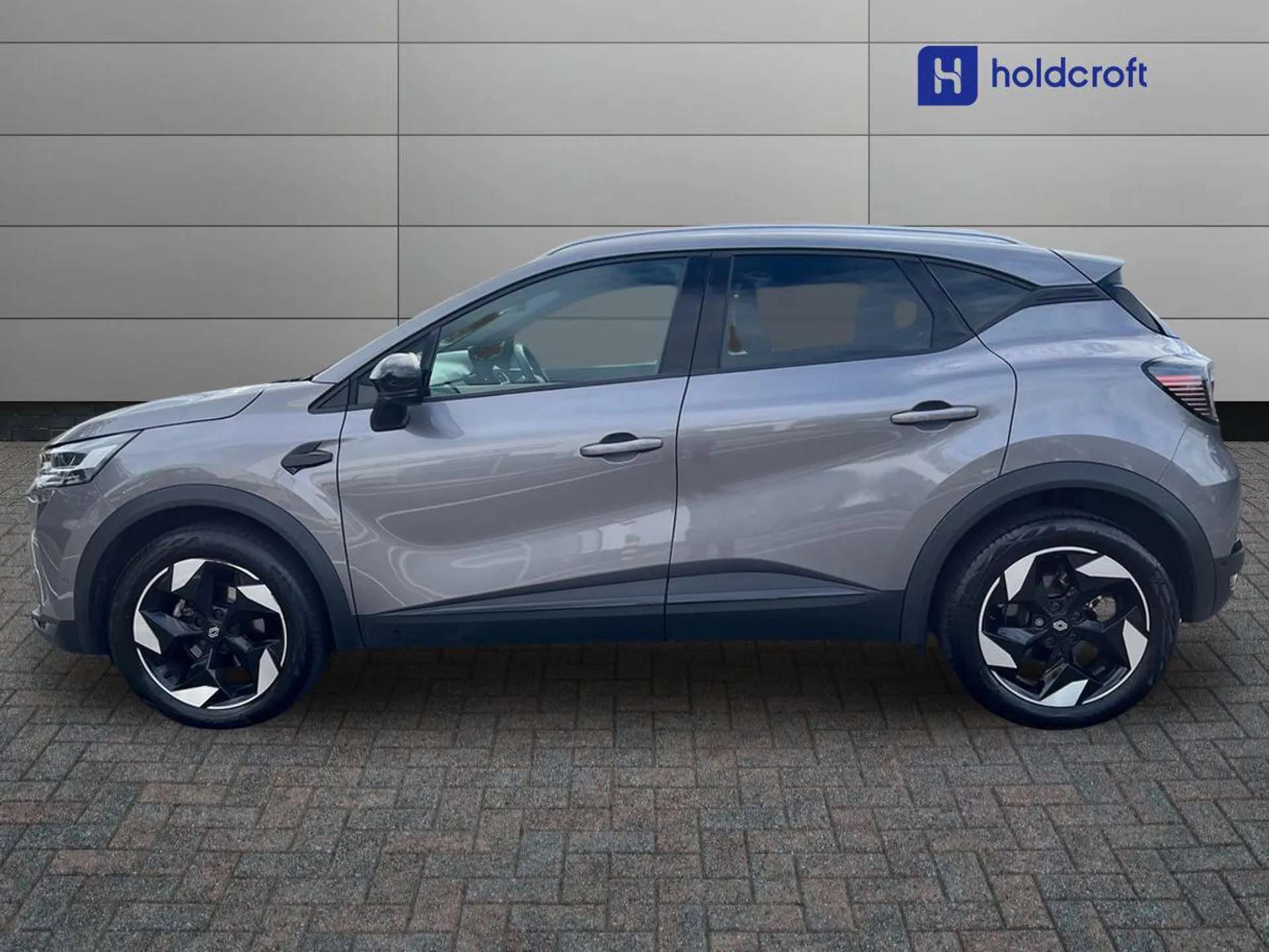 2025 RENAULT CAPTUR 2025 RENAULT CAPTUR