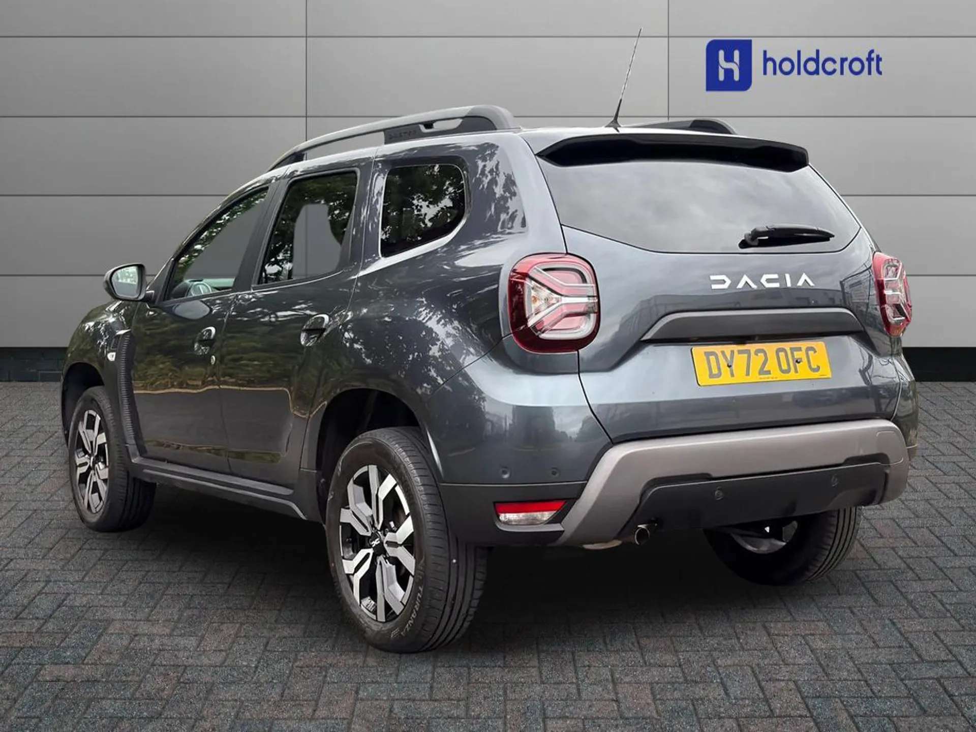 A 2023 DACIA DUSTER 1.0 TCe 100 Bi-Fuel Journey 5dr A 2023 DACIA DUSTER 1.0 TCe 100 Bi-Fuel Journey 5dr
