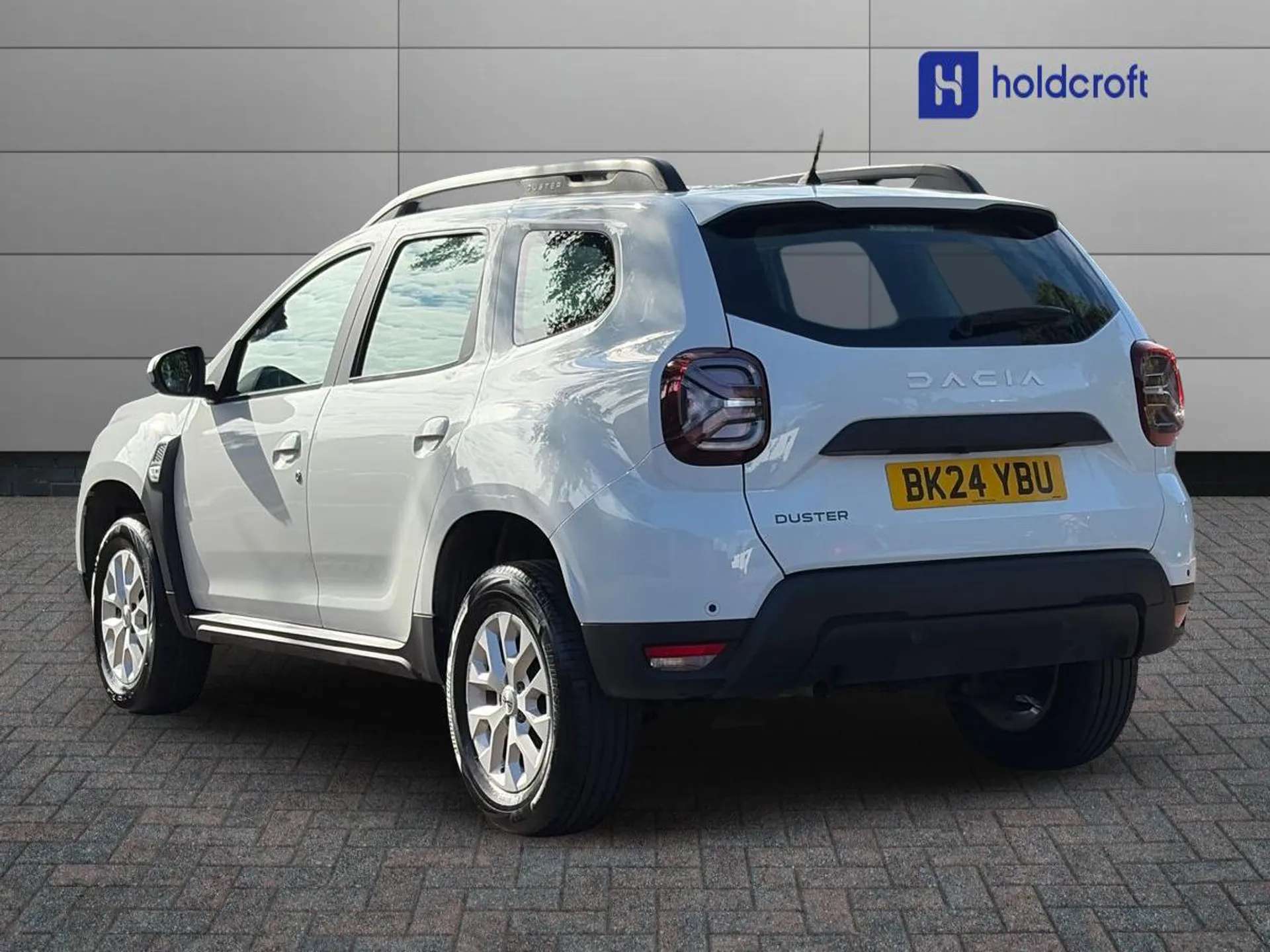 A 2024 DACIA DUSTER 1.0 TCe 90 Expression 5dr A 2024 DACIA DUSTER 1.0 TCe 90 Expression 5dr