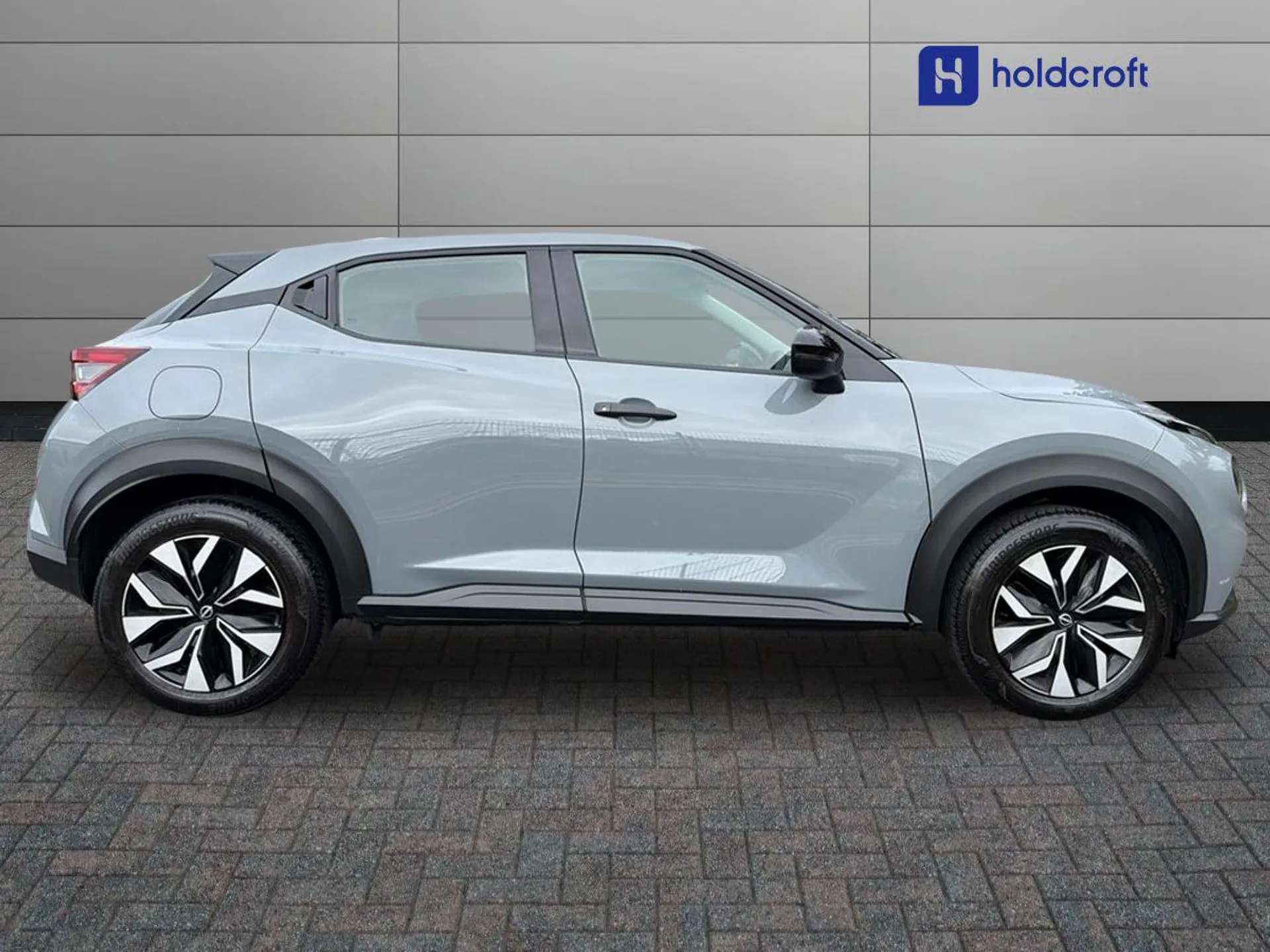 A 2025 NISSAN JUKE 1.0 DiG-T Acenta Premium 5dr A 2025 NISSAN JUKE 1.0 DiG-T Acenta Premium 5dr