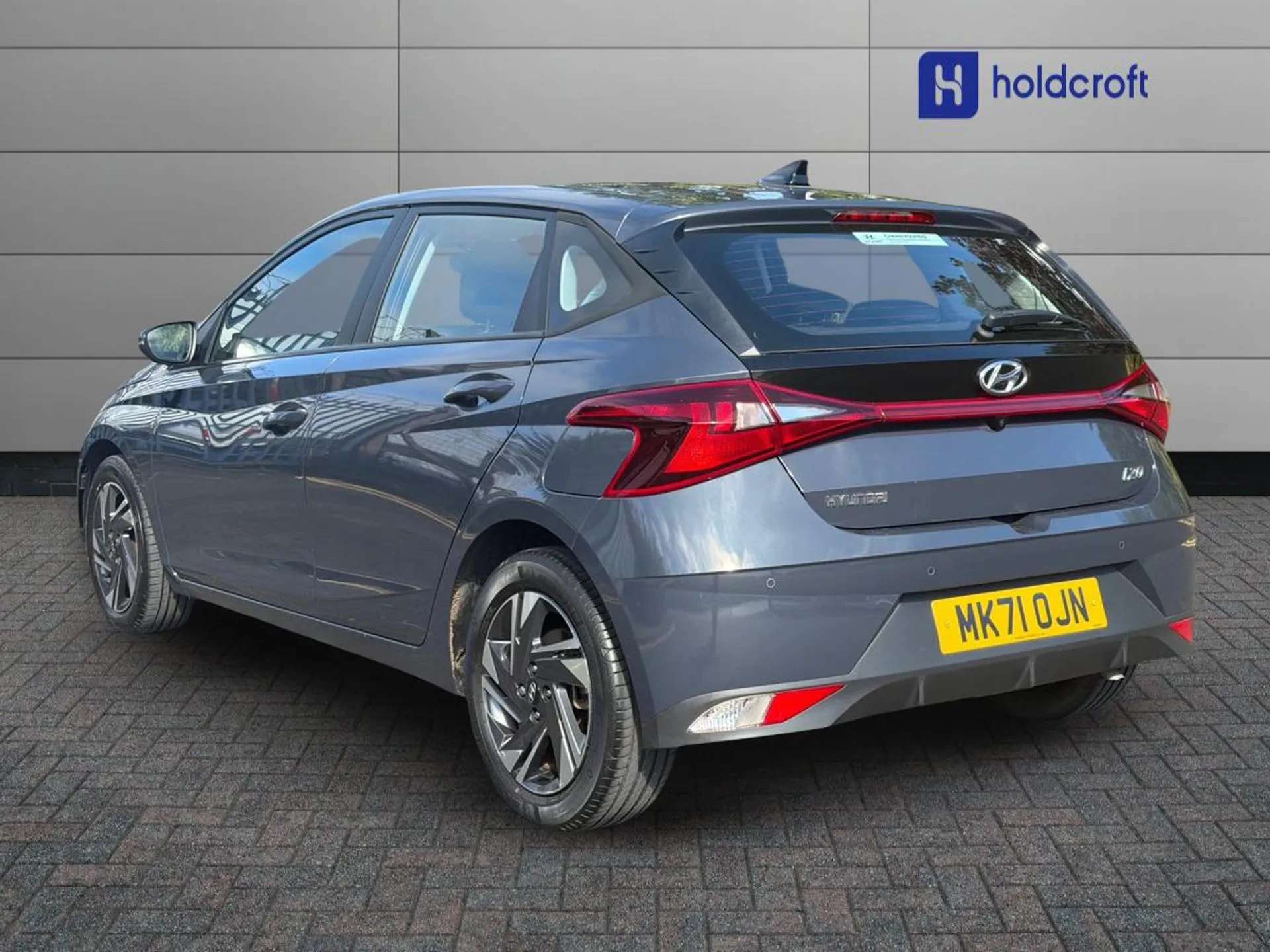 A 2021 HYUNDAI I20 1.0T GDi Element 5dr - ZERO DEPOSIT FINANCE & CASHBACK A 2021 HYUNDAI I20 1.0T GDi Element 5dr - ZERO DEPOSIT FINANCE & CASHBACK
