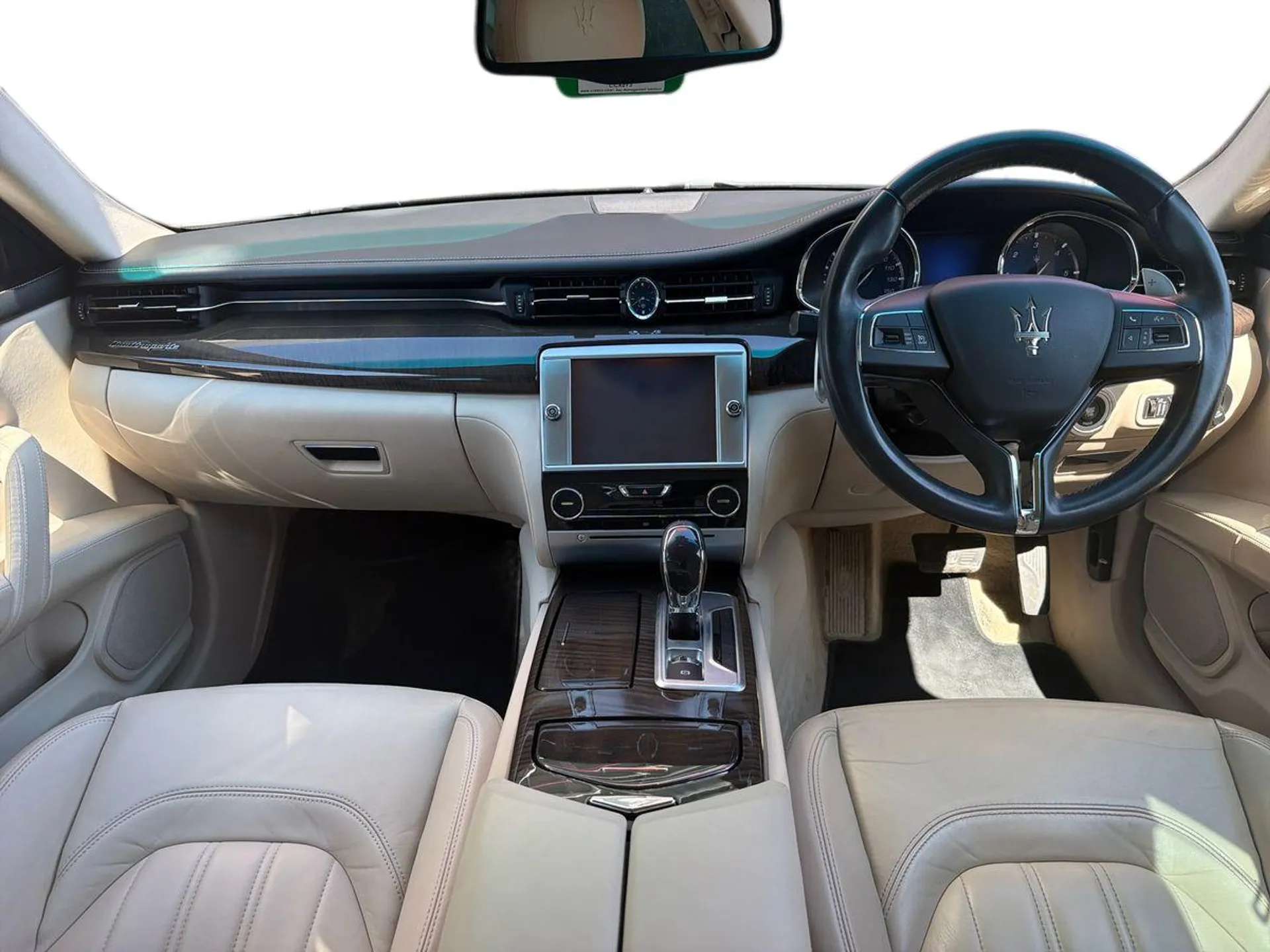 A 2015 MASERATI QUATTROPORTE V6d 4dr Auto A 2015 MASERATI QUATTROPORTE V6d 4dr Auto