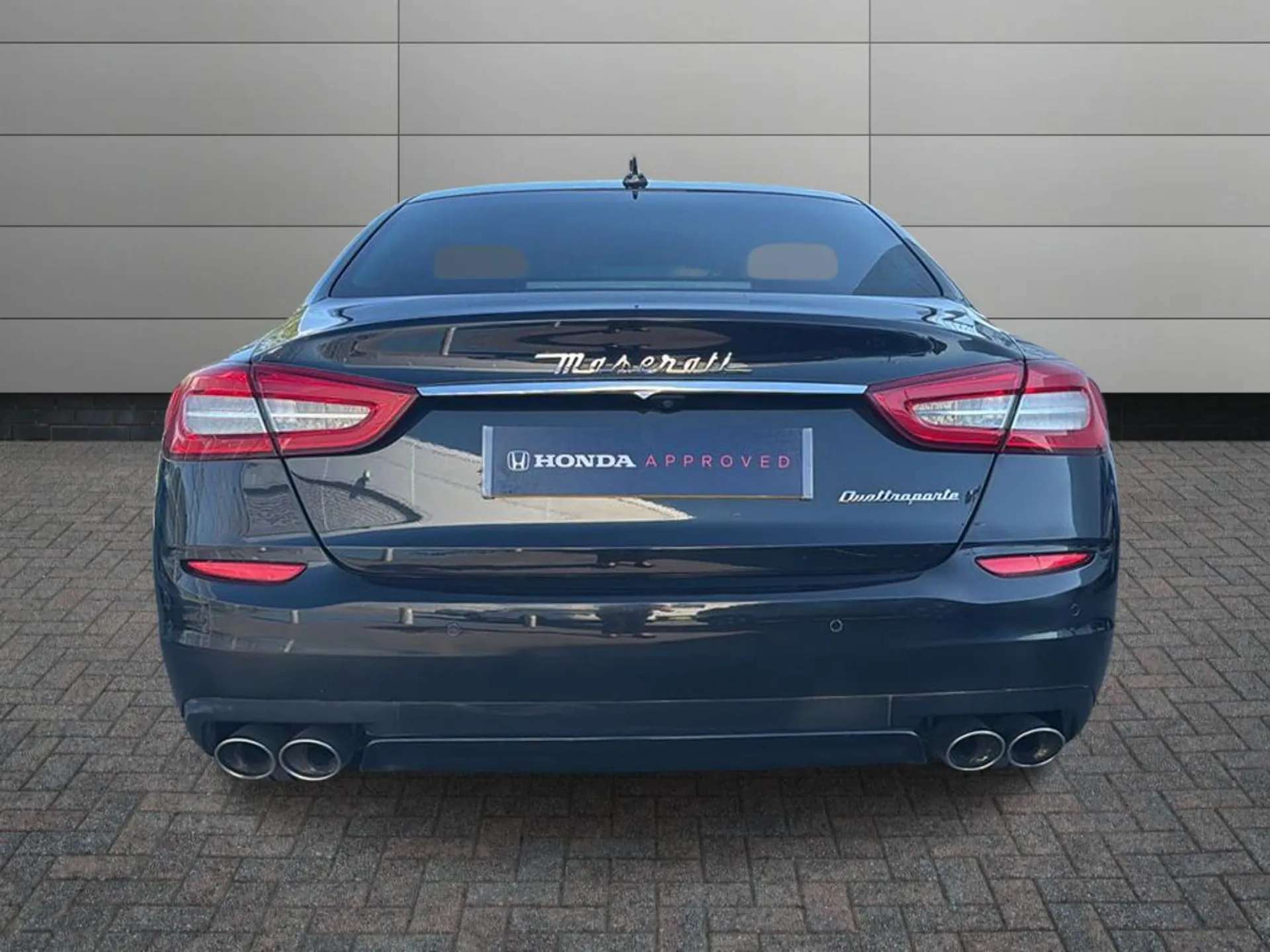 2015 MASERATI QUATTROPORTE 2015 MASERATI QUATTROPORTE