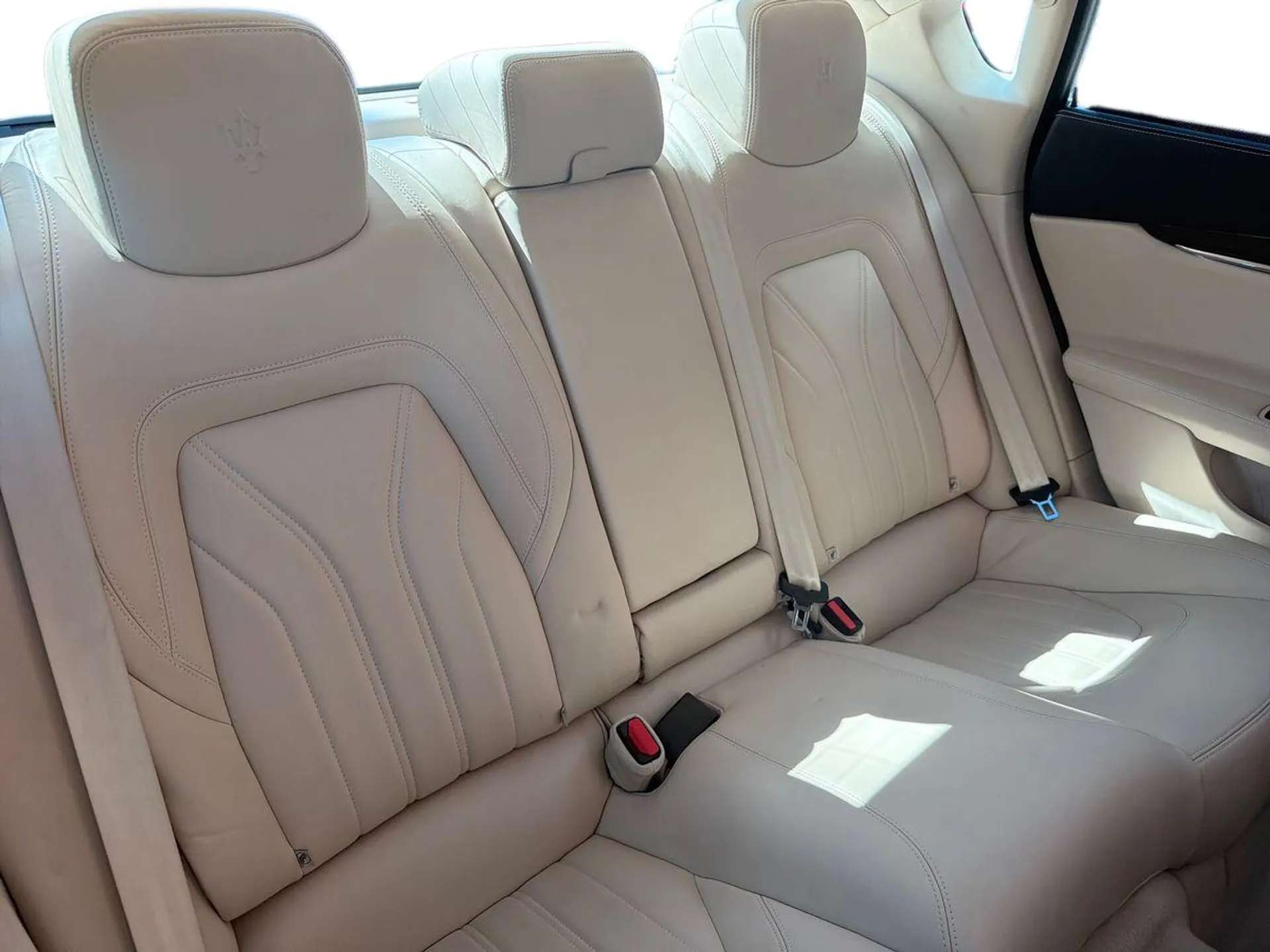 2015 MASERATI QUATTROPORTE 2015 MASERATI QUATTROPORTE