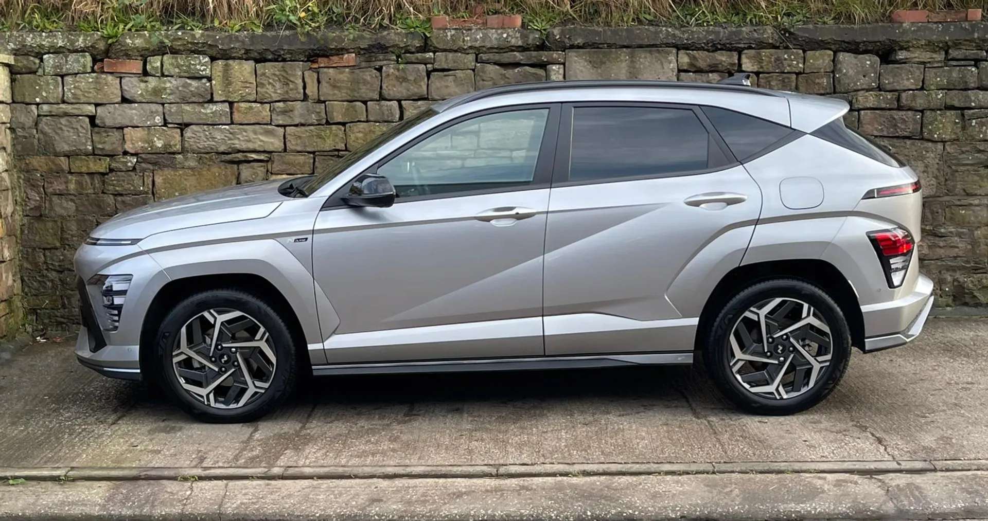 A 2025 HYUNDAI KONA 1.6T 138 N Line S 5dr âNAVâCAMERAâCARPLAYâN LINE Sâ A 2025 HYUNDAI KONA 1.6T 138 N Line S 5dr âNAVâCAMERAâCARPLAYâN LINE Sâ