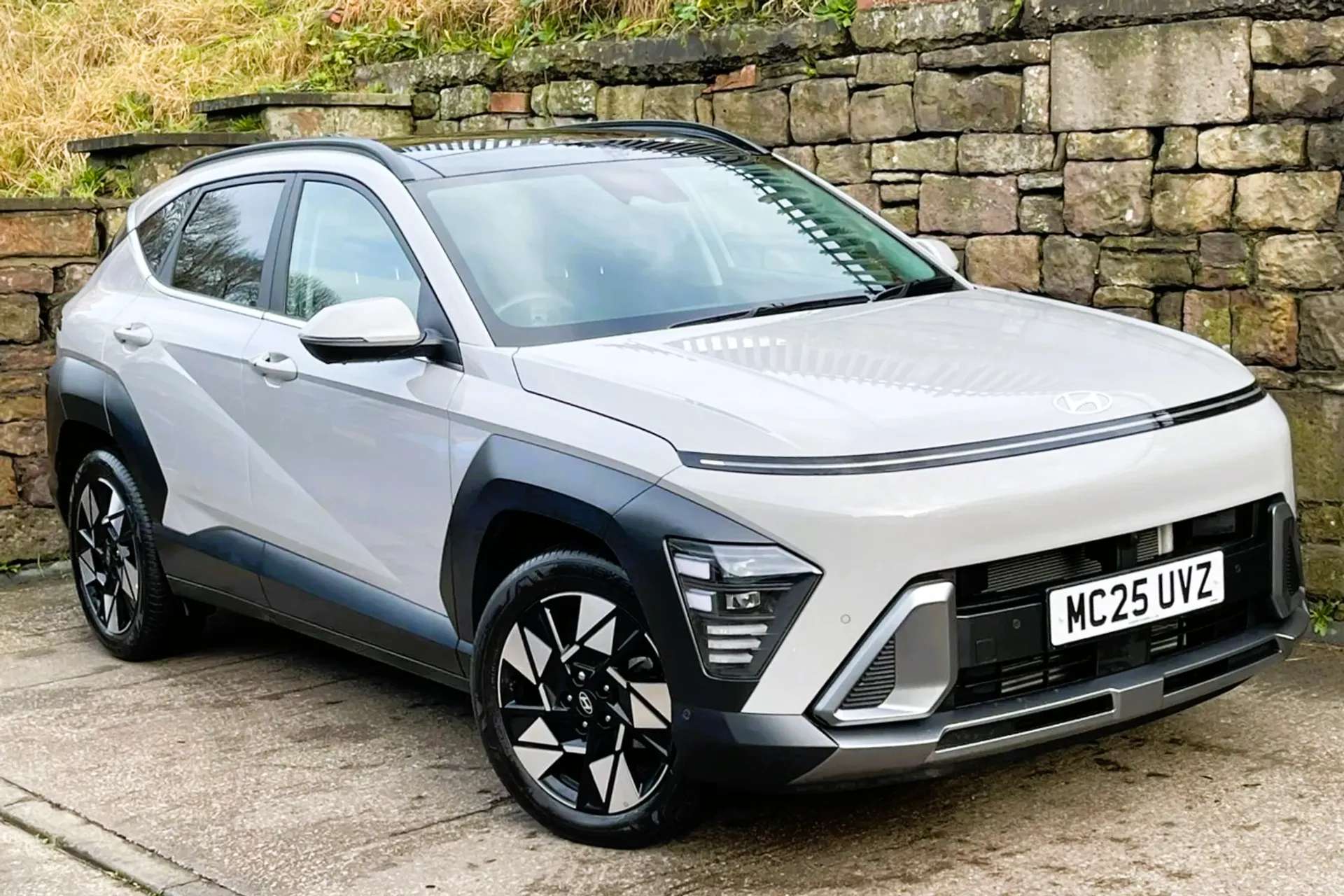 A 2025 HYUNDAI KONA 1.6T 138 Ultimate 5dr âNAVâLEATHERâADAPTIVE CRUISEâ A 2025 HYUNDAI KONA 1.6T 138 Ultimate 5dr âNAVâLEATHERâADAPTIVE CRUISEâ