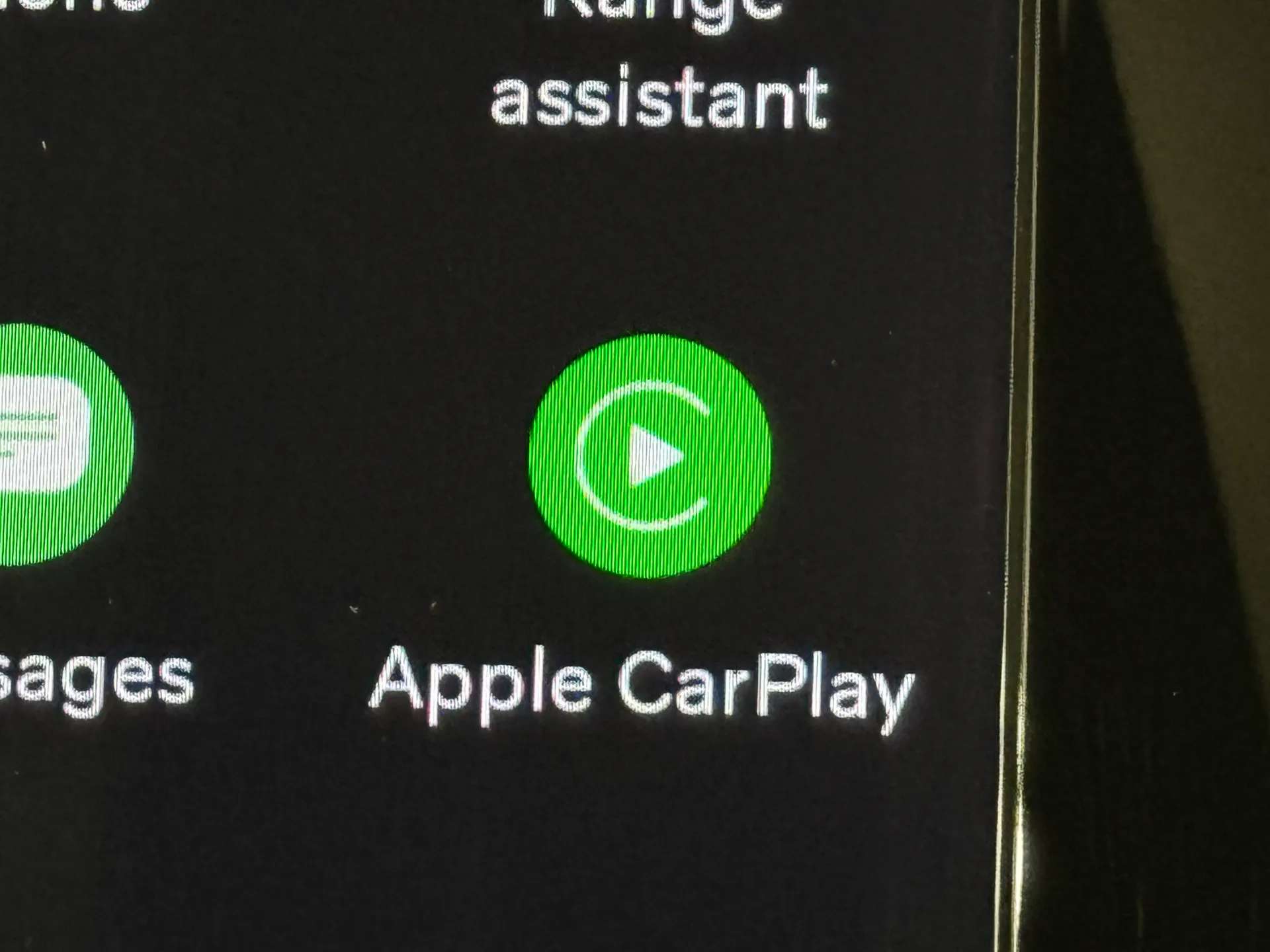 2025 VOLVO EC40 2025 VOLVO EC40