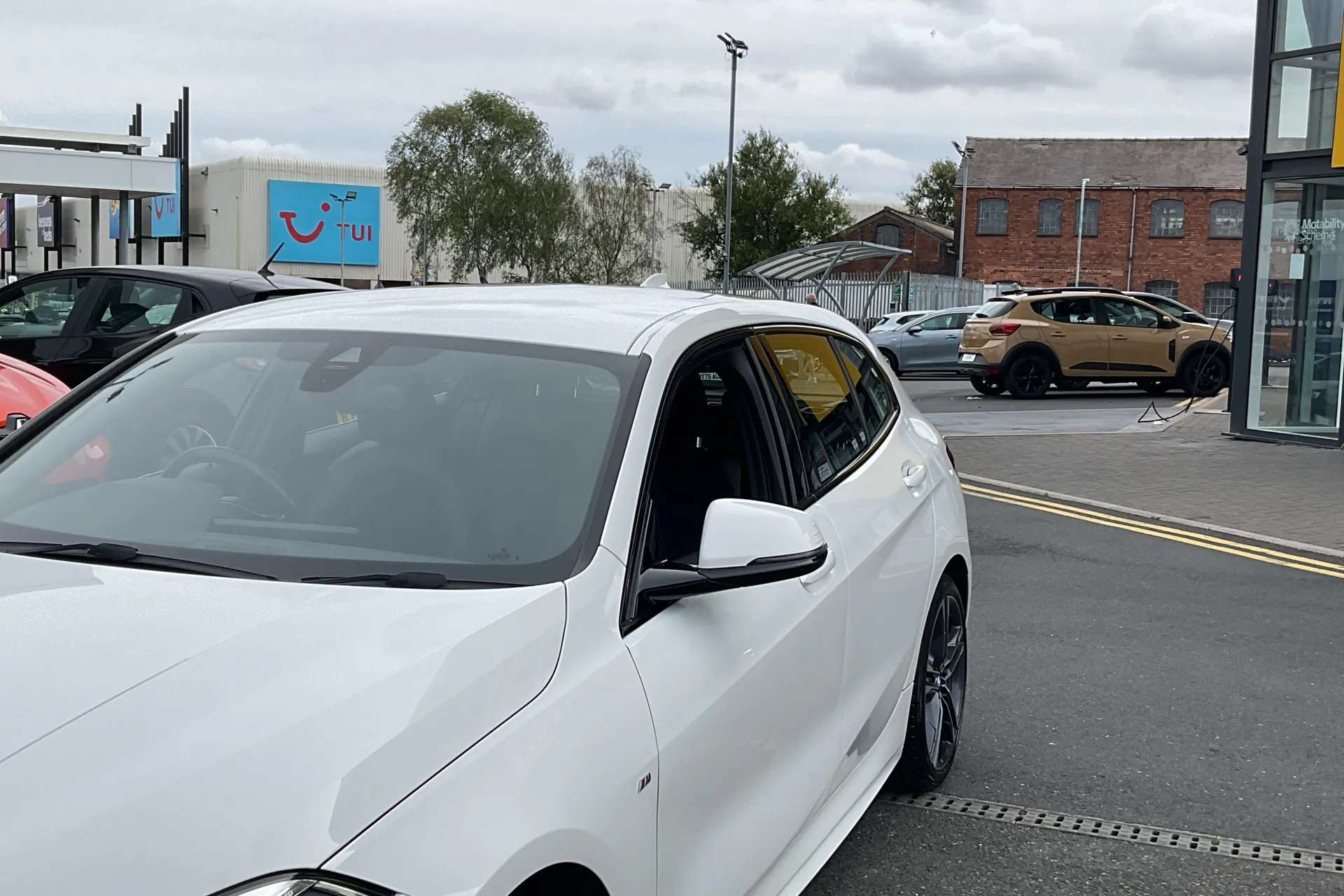 2023 BMW 1 SERIES 2023 BMW 1 SERIES