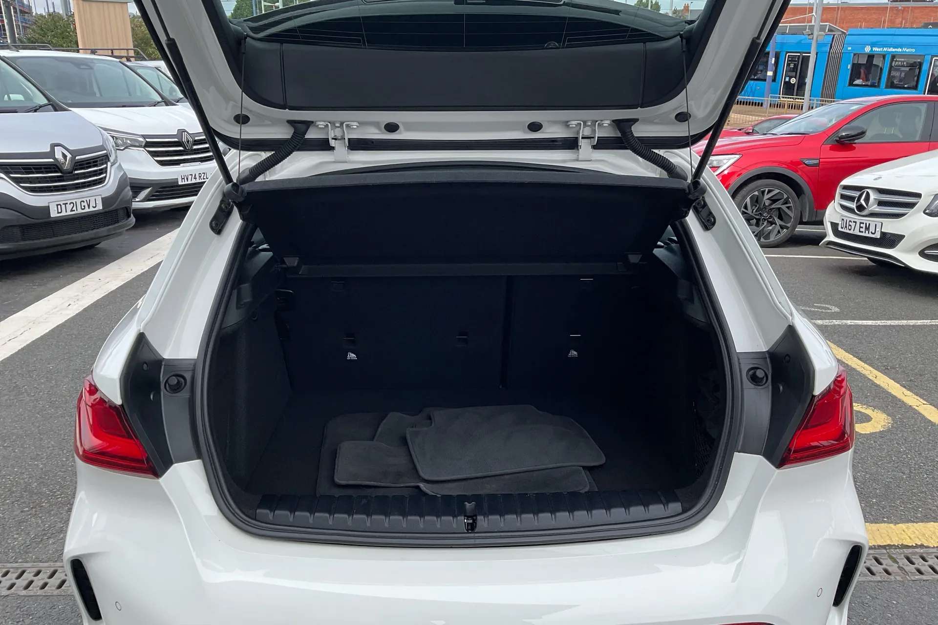 2023 BMW 1 SERIES 2023 BMW 1 SERIES