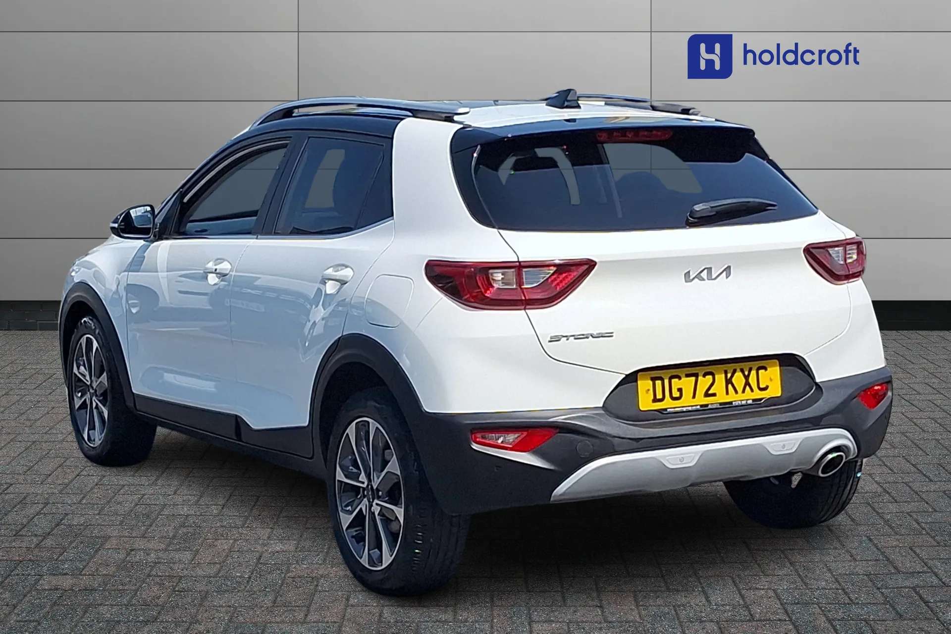 A 2022 KIA STONIC 1.0T GDi 48V Connect 5dr A 2022 KIA STONIC 1.0T GDi 48V Connect 5dr