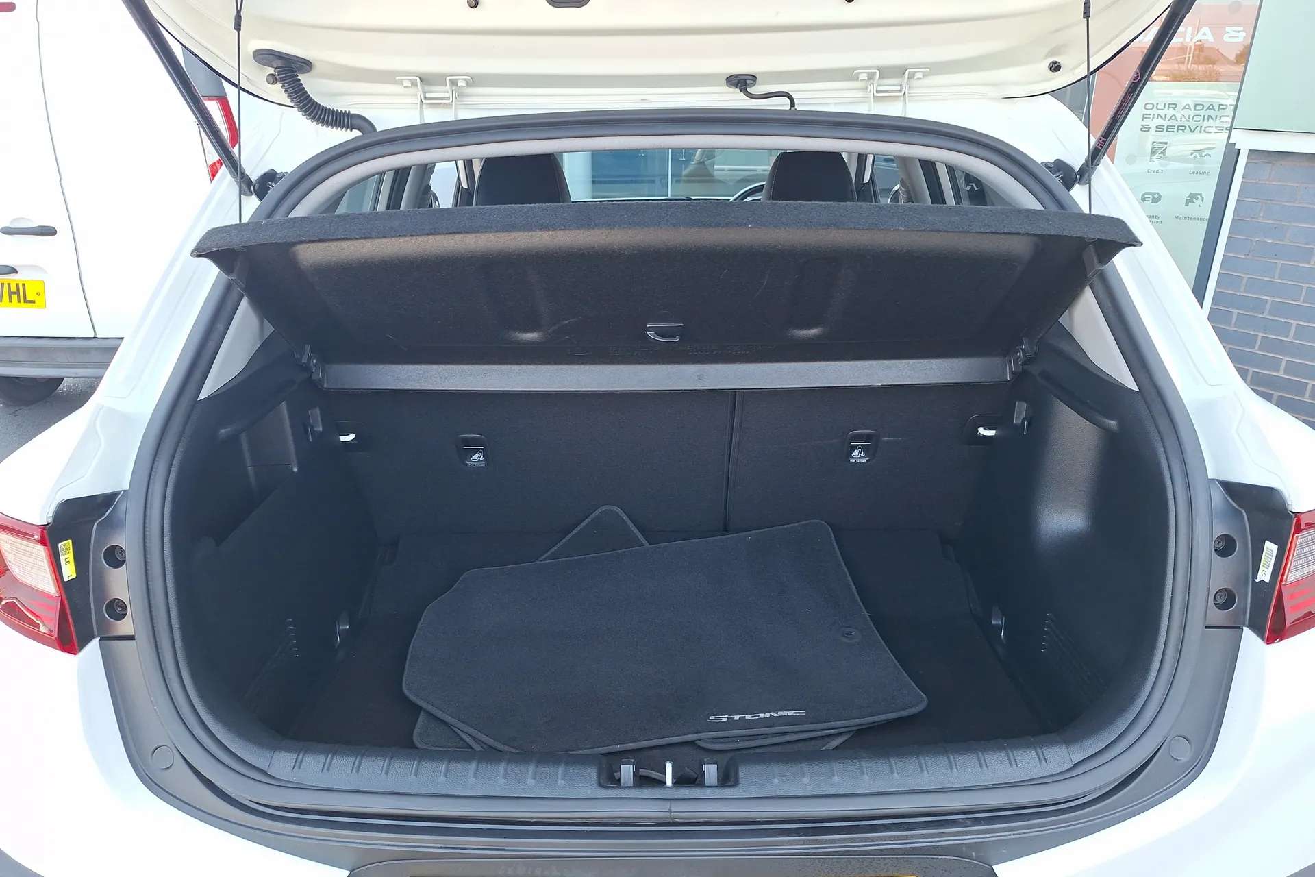 2022 KIA STONIC 2022 KIA STONIC