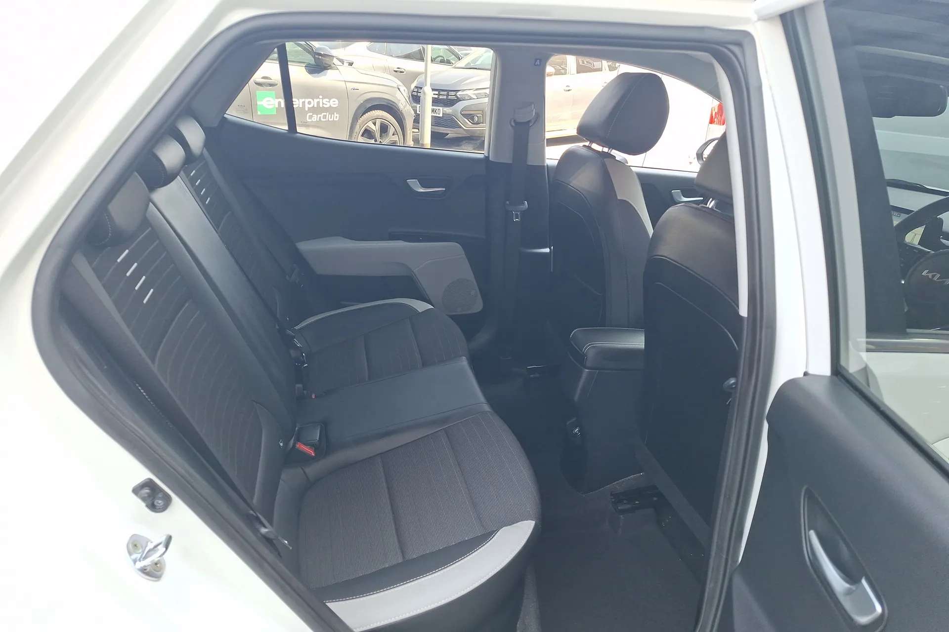 2022 KIA STONIC 2022 KIA STONIC