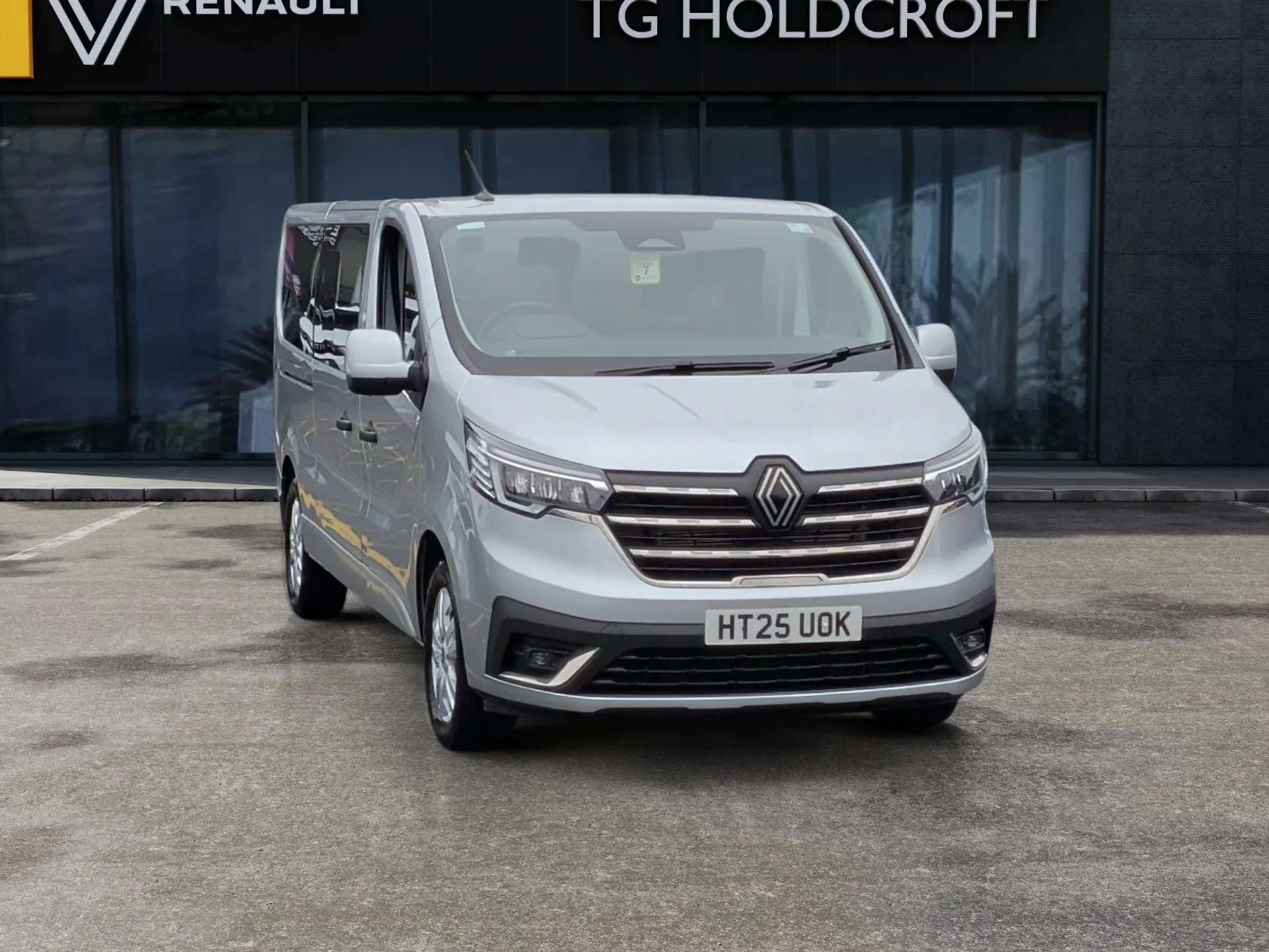 2025 RENAULT TRAFIC 2025 RENAULT TRAFIC