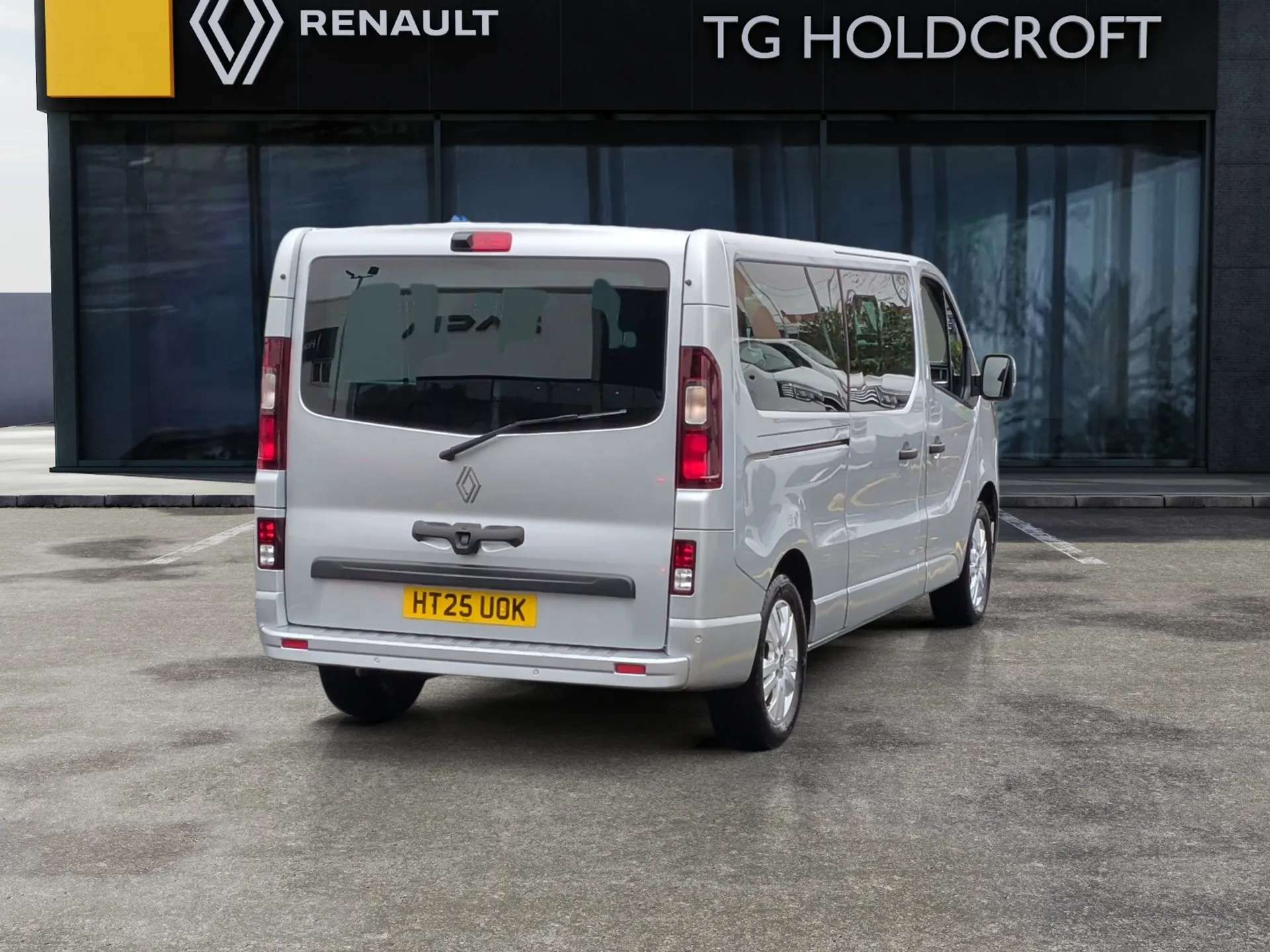 2025 RENAULT TRAFIC 2025 RENAULT TRAFIC