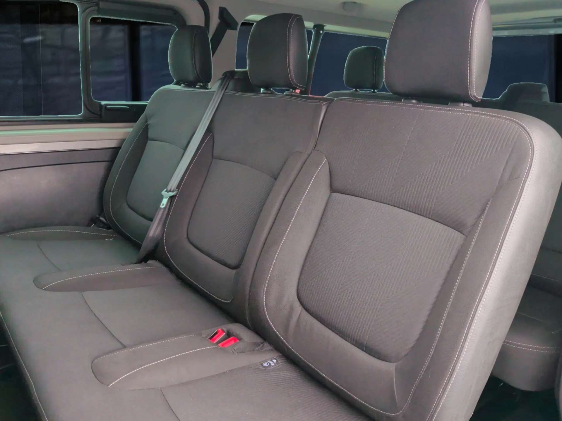 2025 RENAULT TRAFIC 2025 RENAULT TRAFIC