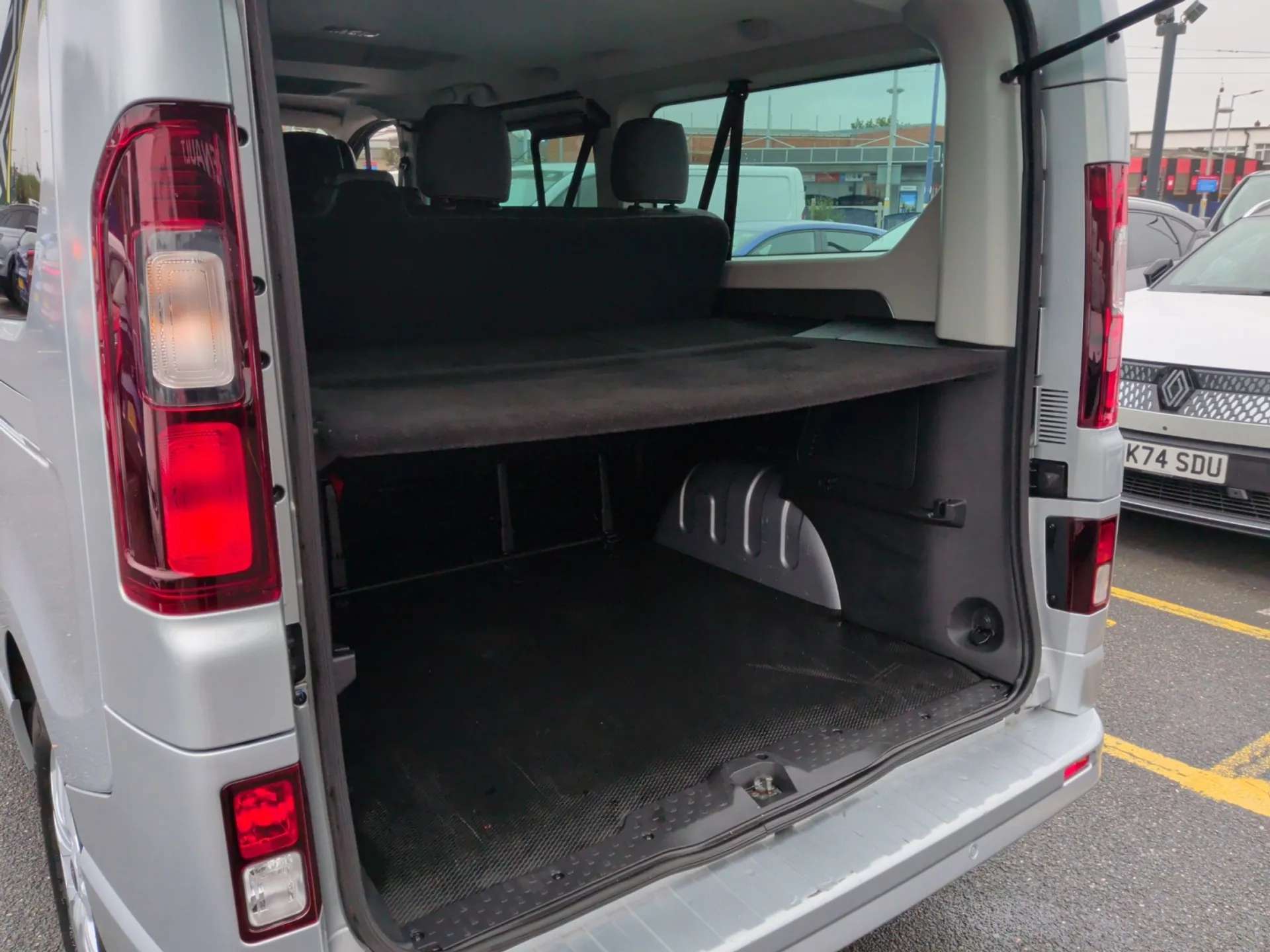 2025 RENAULT TRAFIC 2025 RENAULT TRAFIC