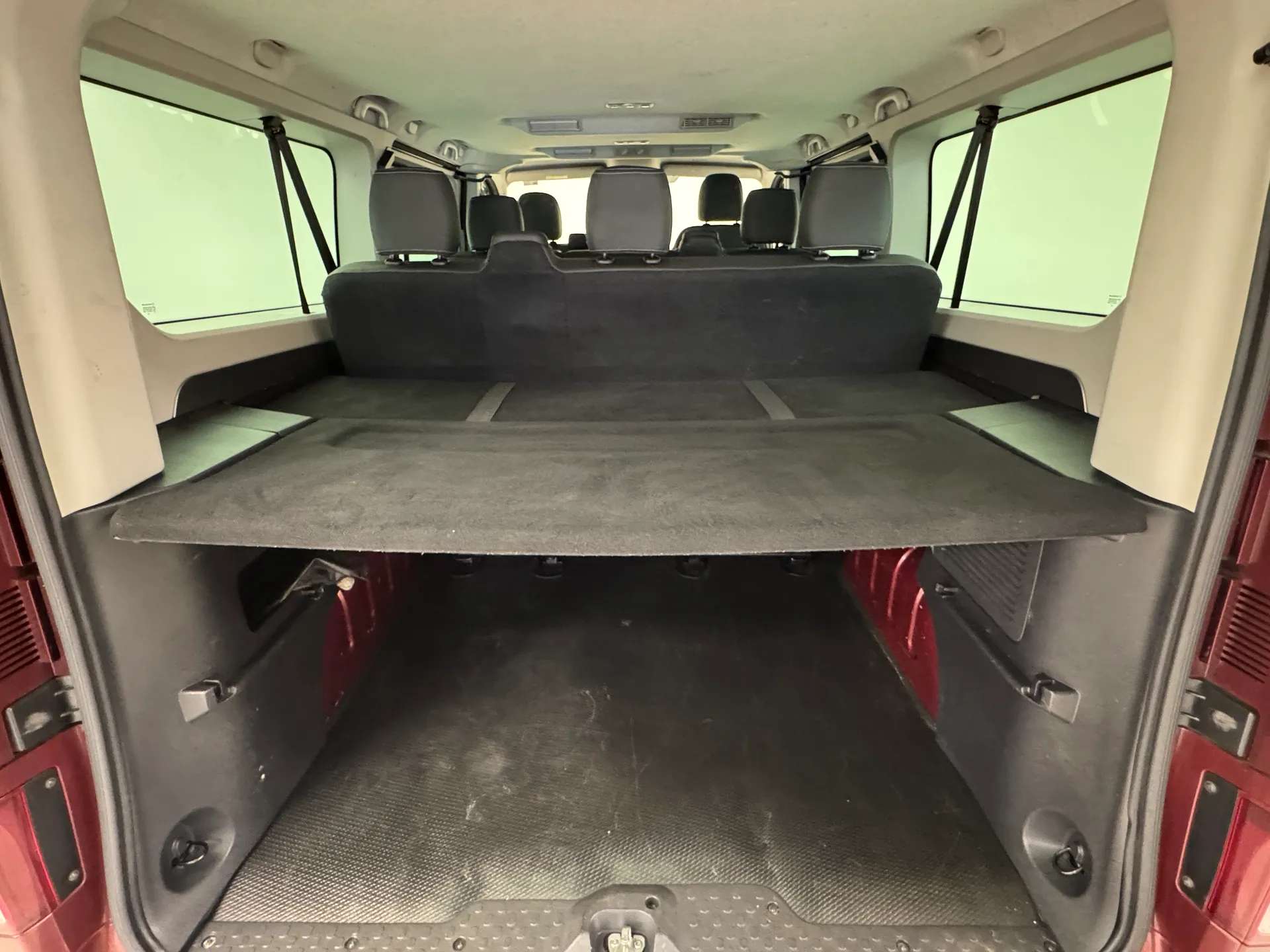 2025 RENAULT TRAFIC 2025 RENAULT TRAFIC