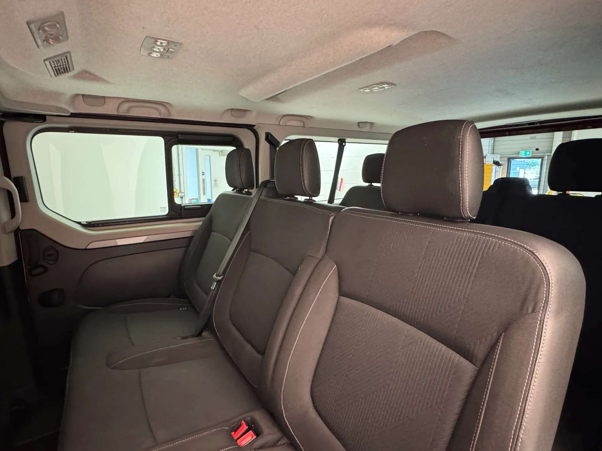 2025 RENAULT TRAFIC 2025 RENAULT TRAFIC