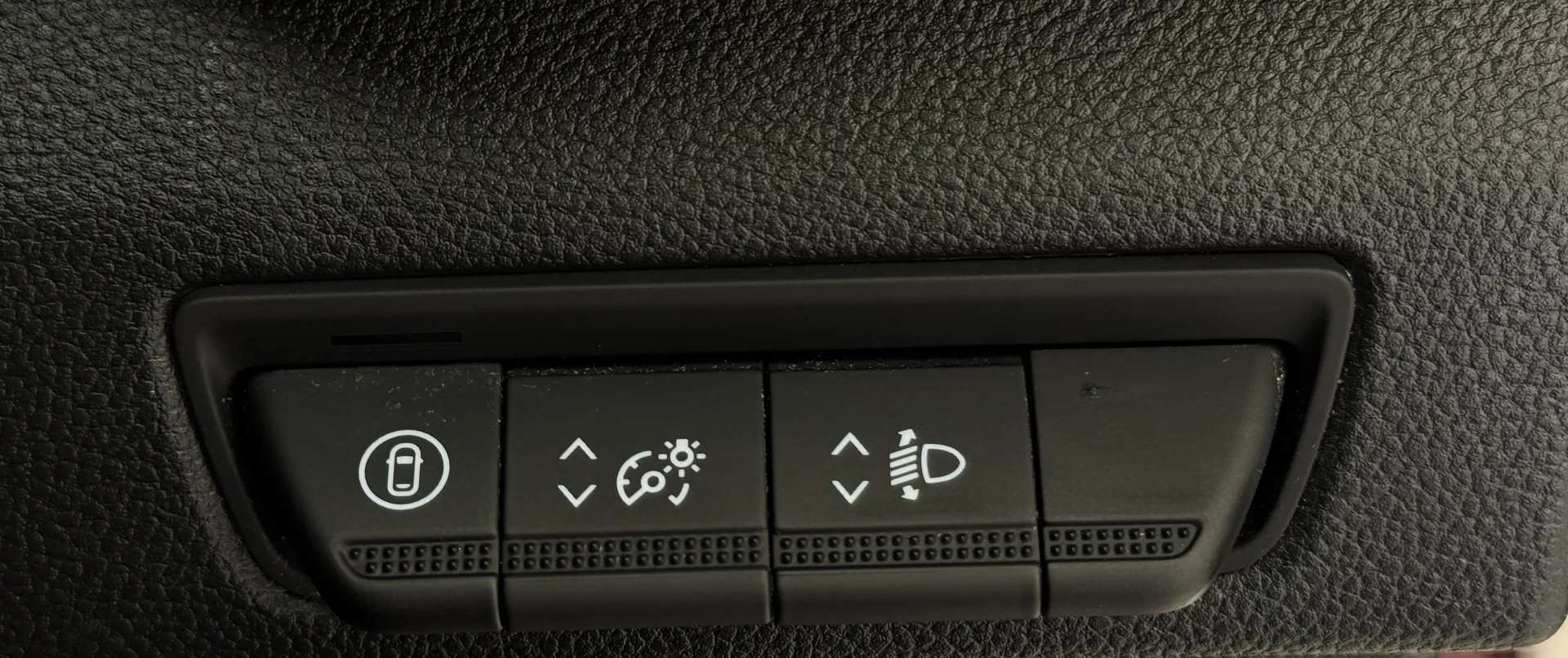2025 RENAULT TRAFIC 2025 RENAULT TRAFIC